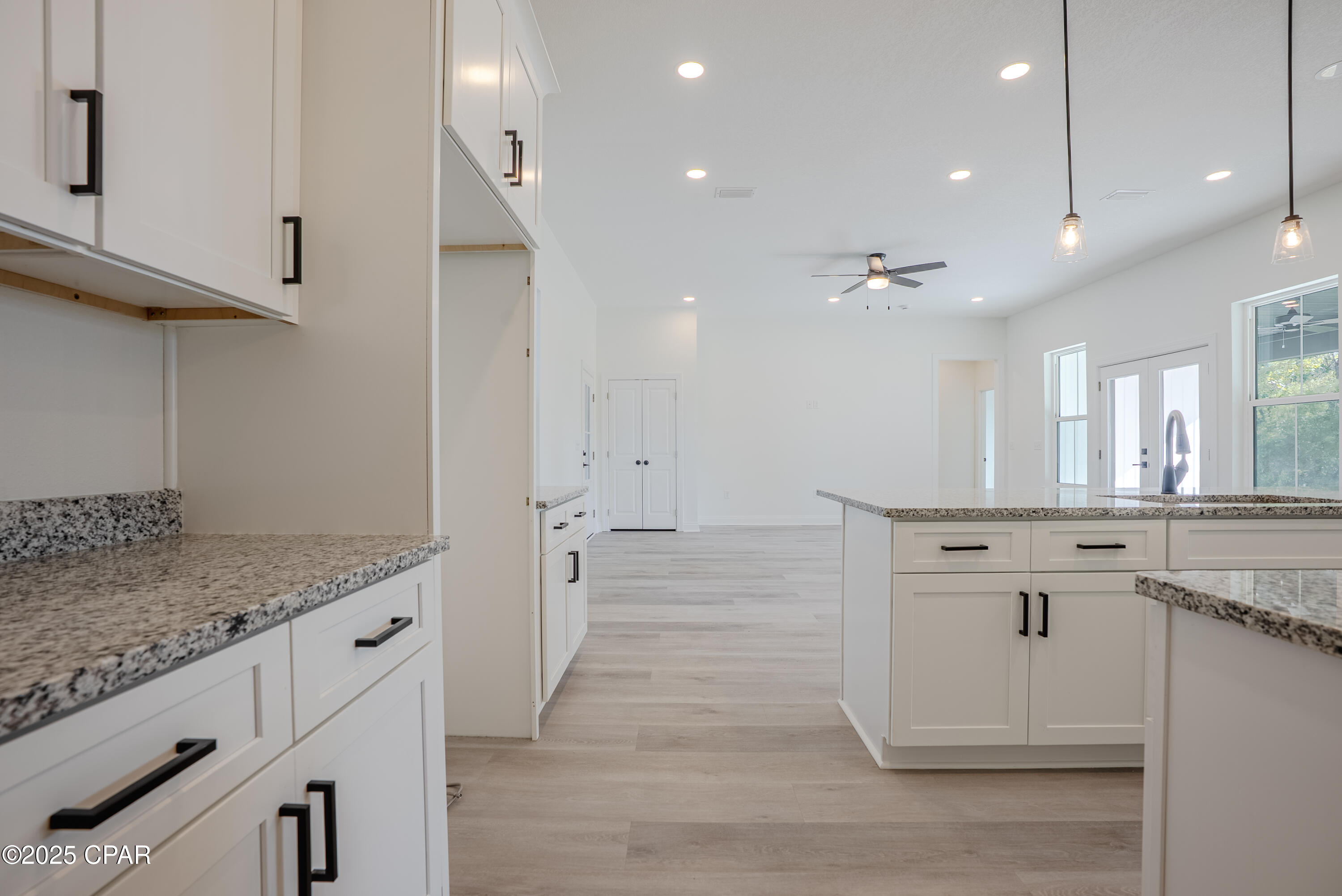 Image 20 For 319 35th Court