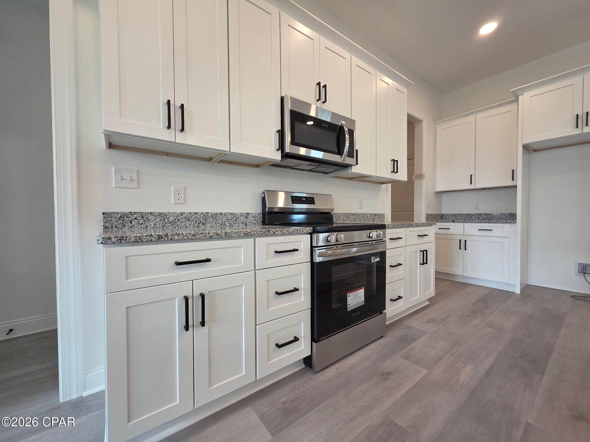 Image 26 For 319 35th Court