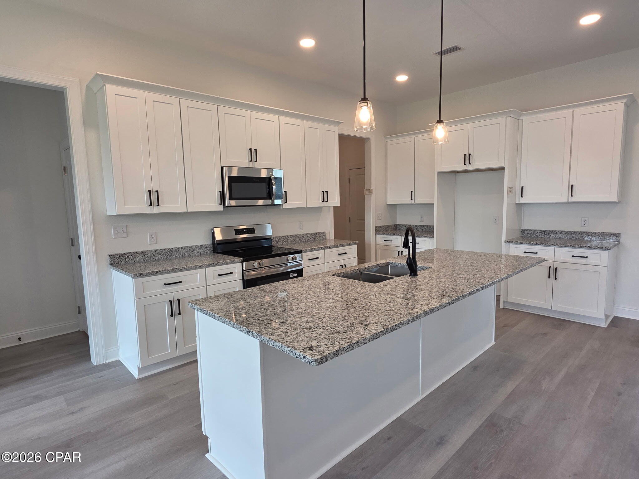 Image 27 For 319 35th Court