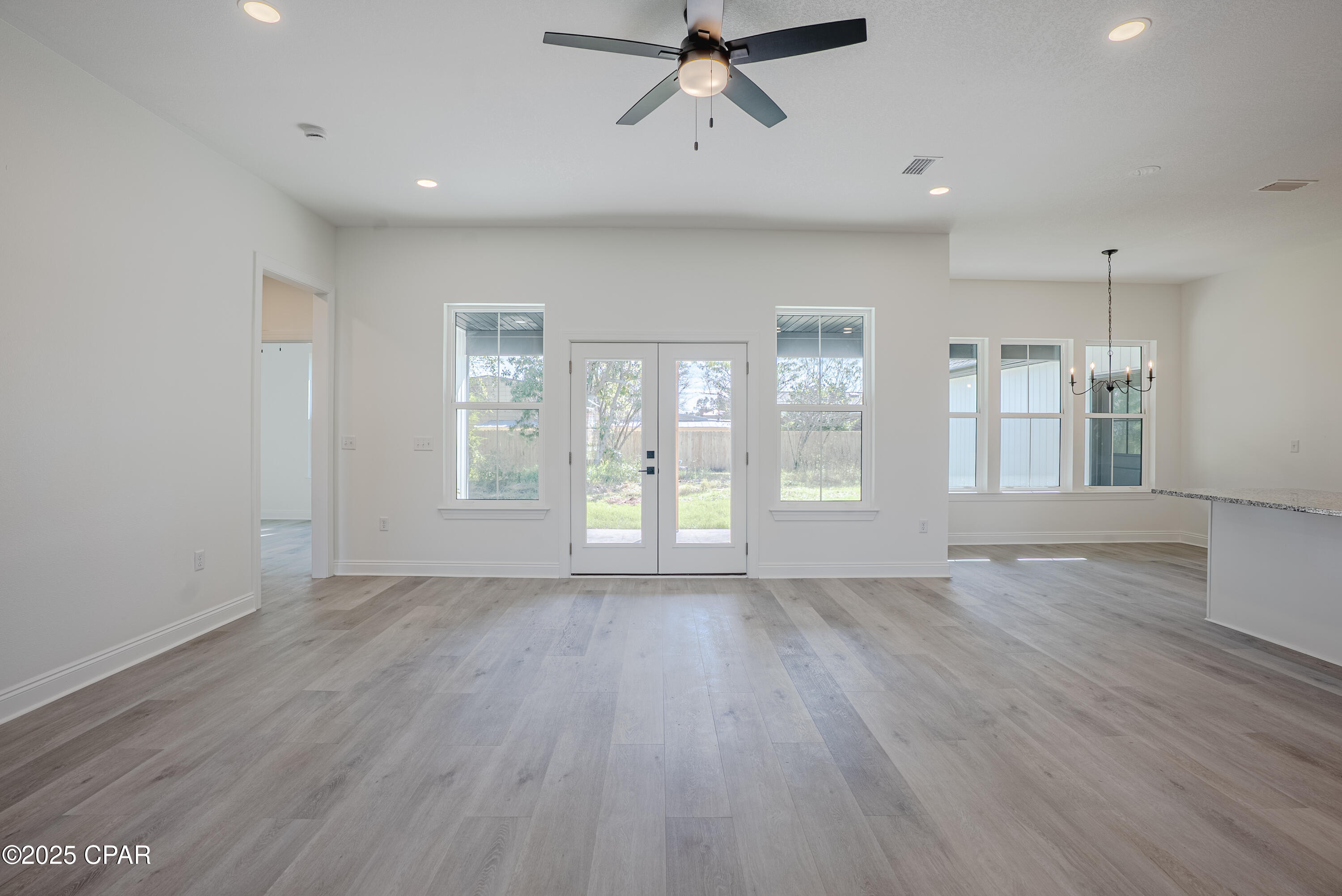 Image 37 For 319 35th Court