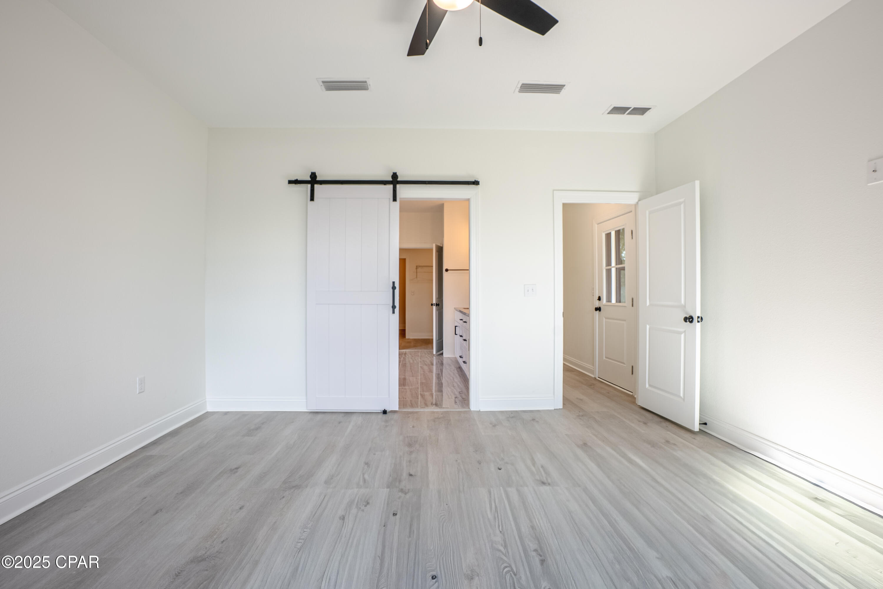 Image 39 For 319 35th Court