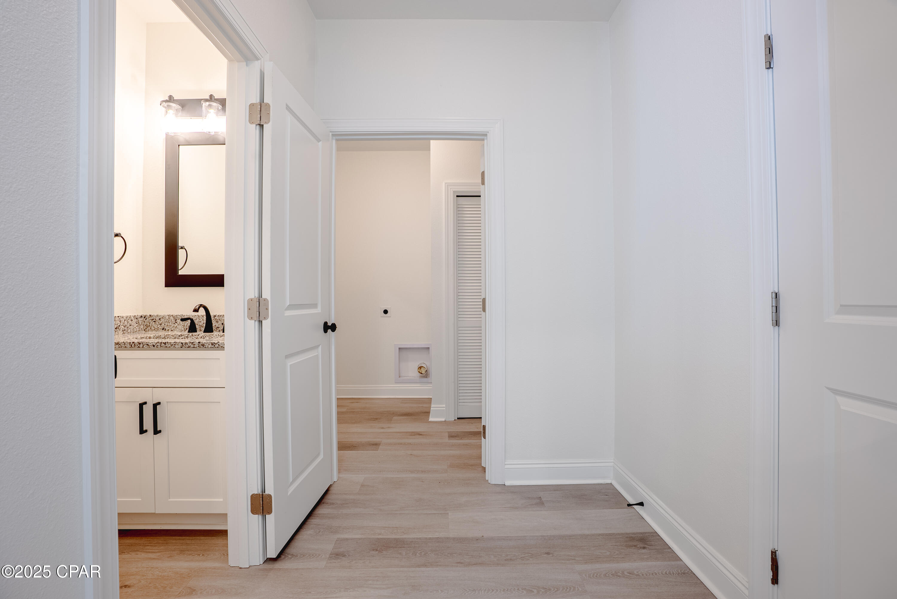 Image 47 For 319 35th Court