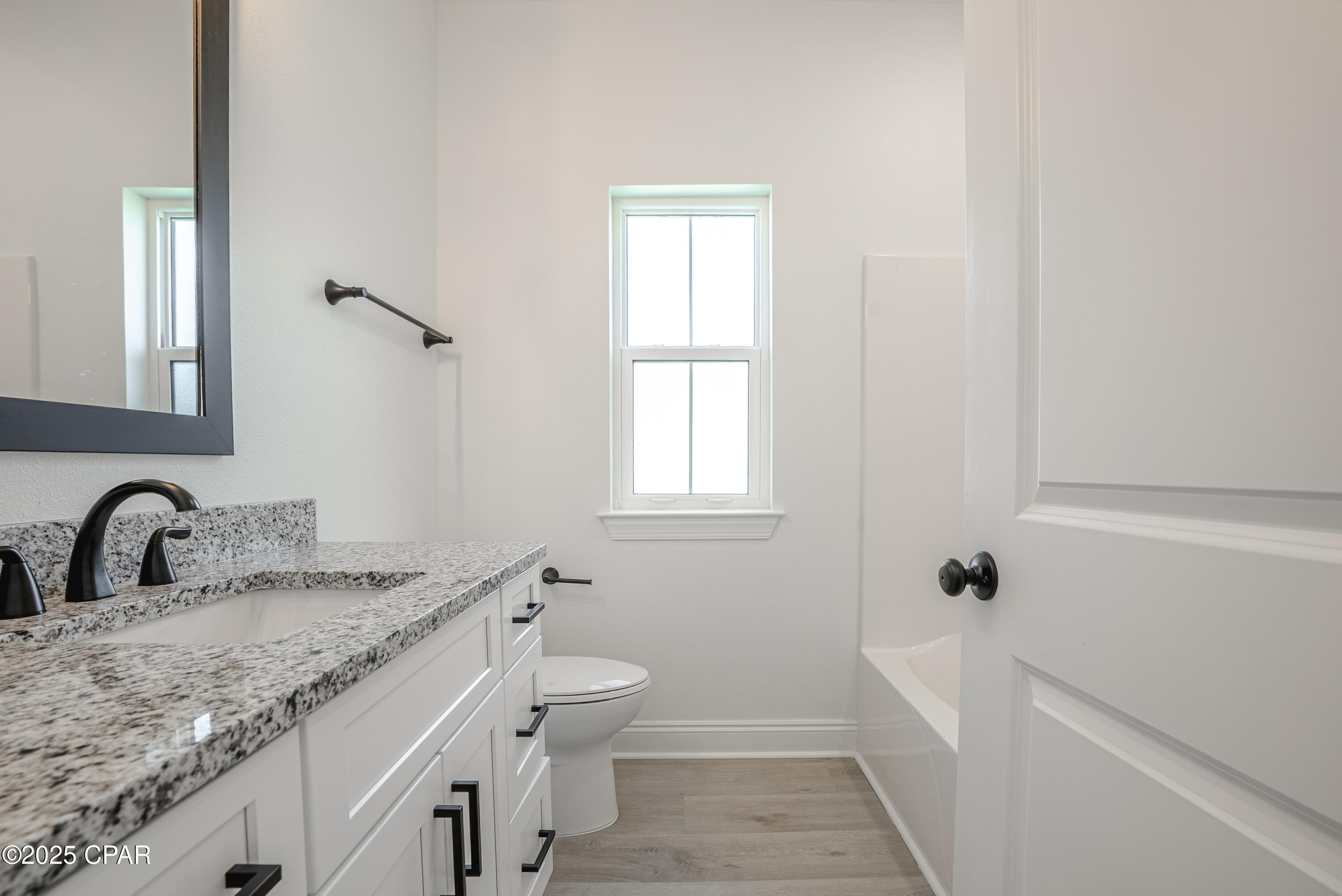 Image 52 For 319 35th Court