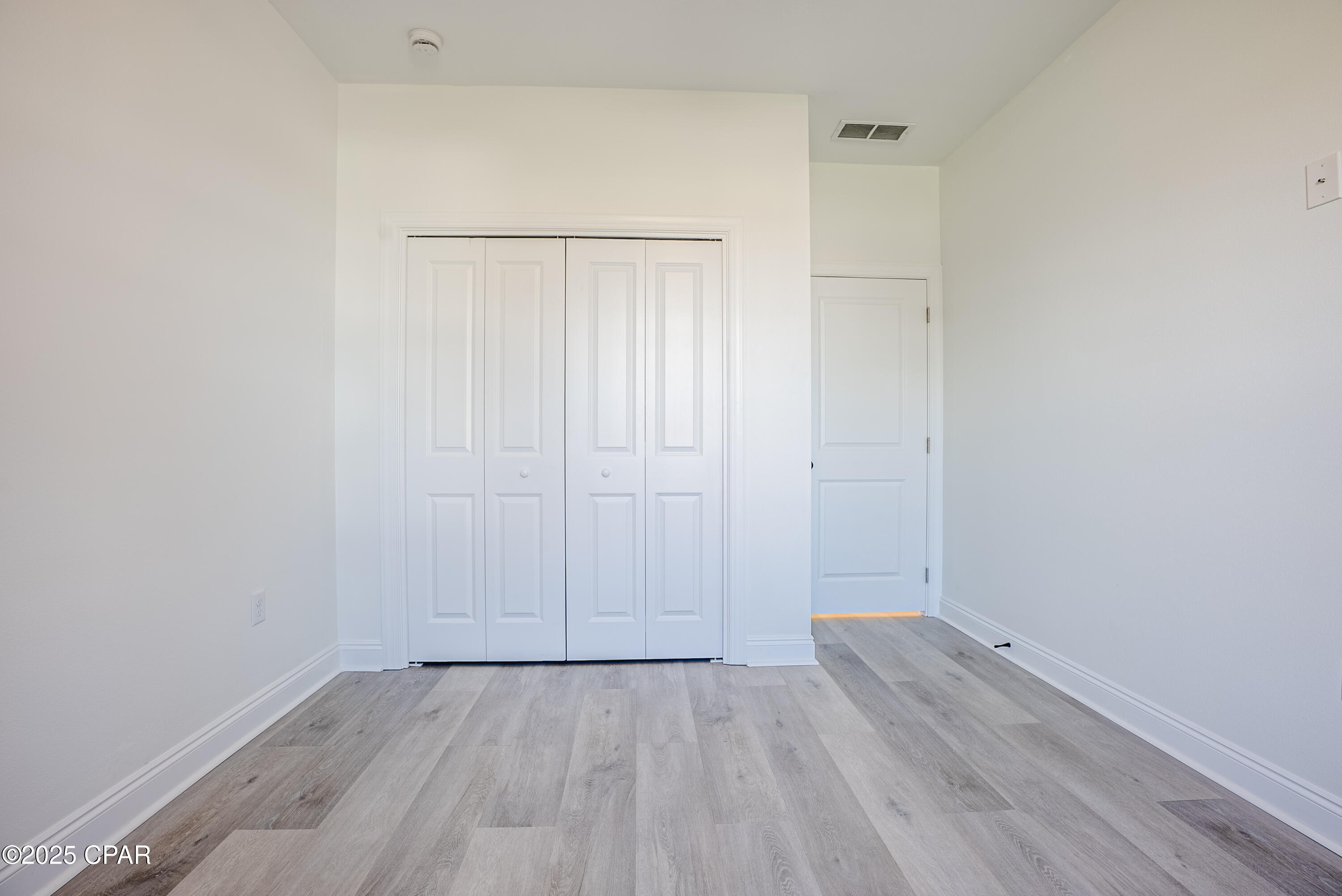 Image 55 For 319 35th Court