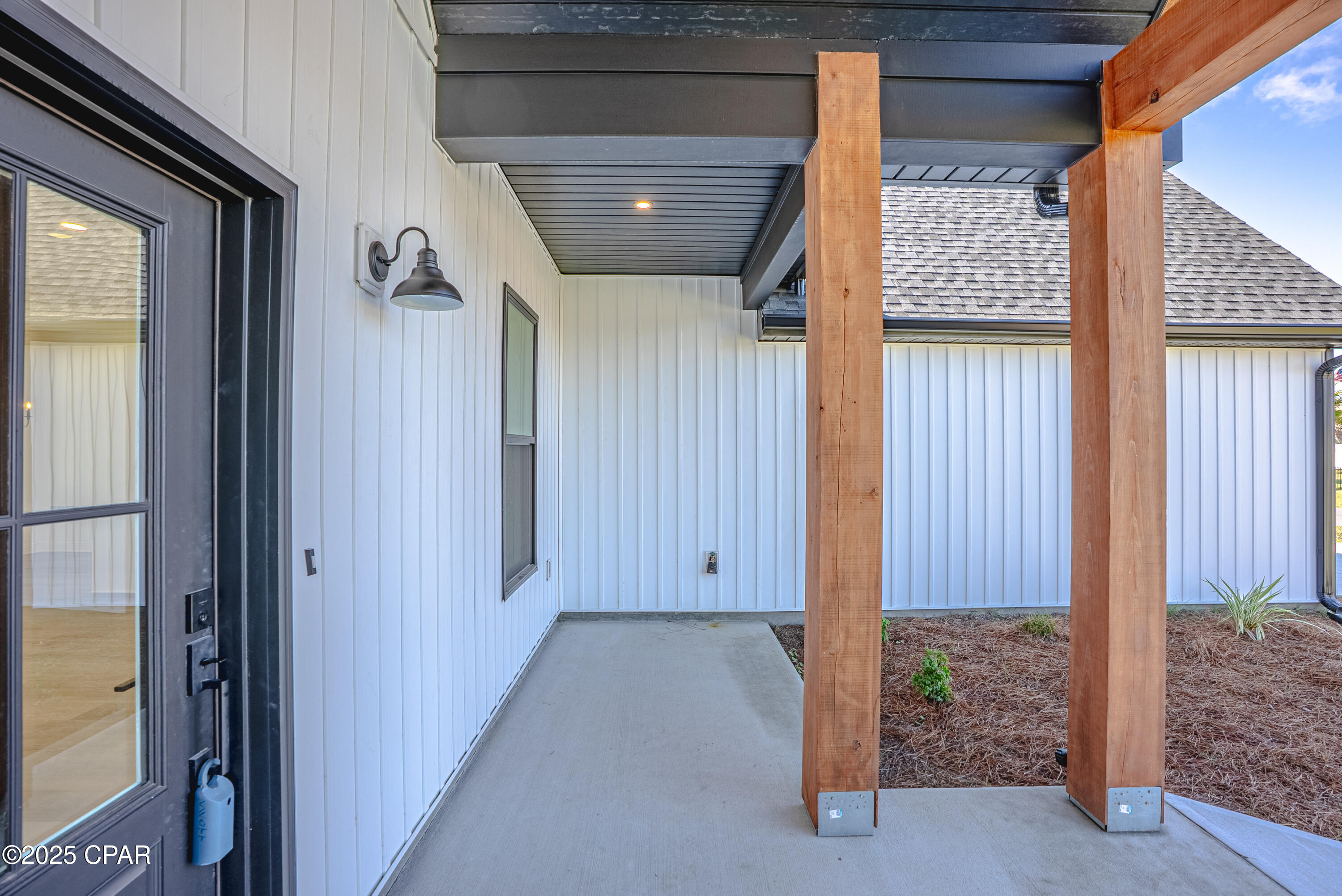 Image 6 For 319 35th Court