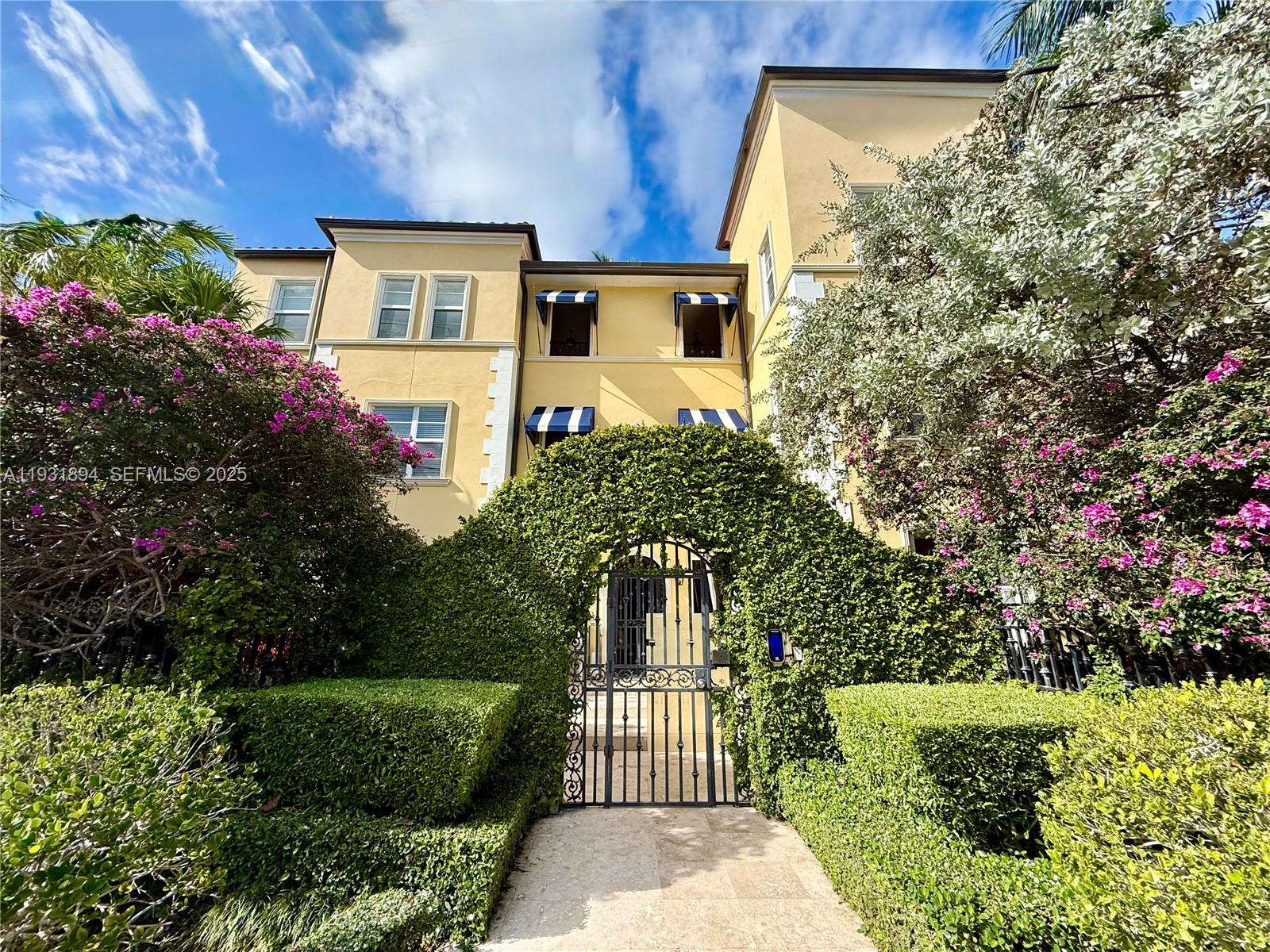 Pine Tree Place Condo