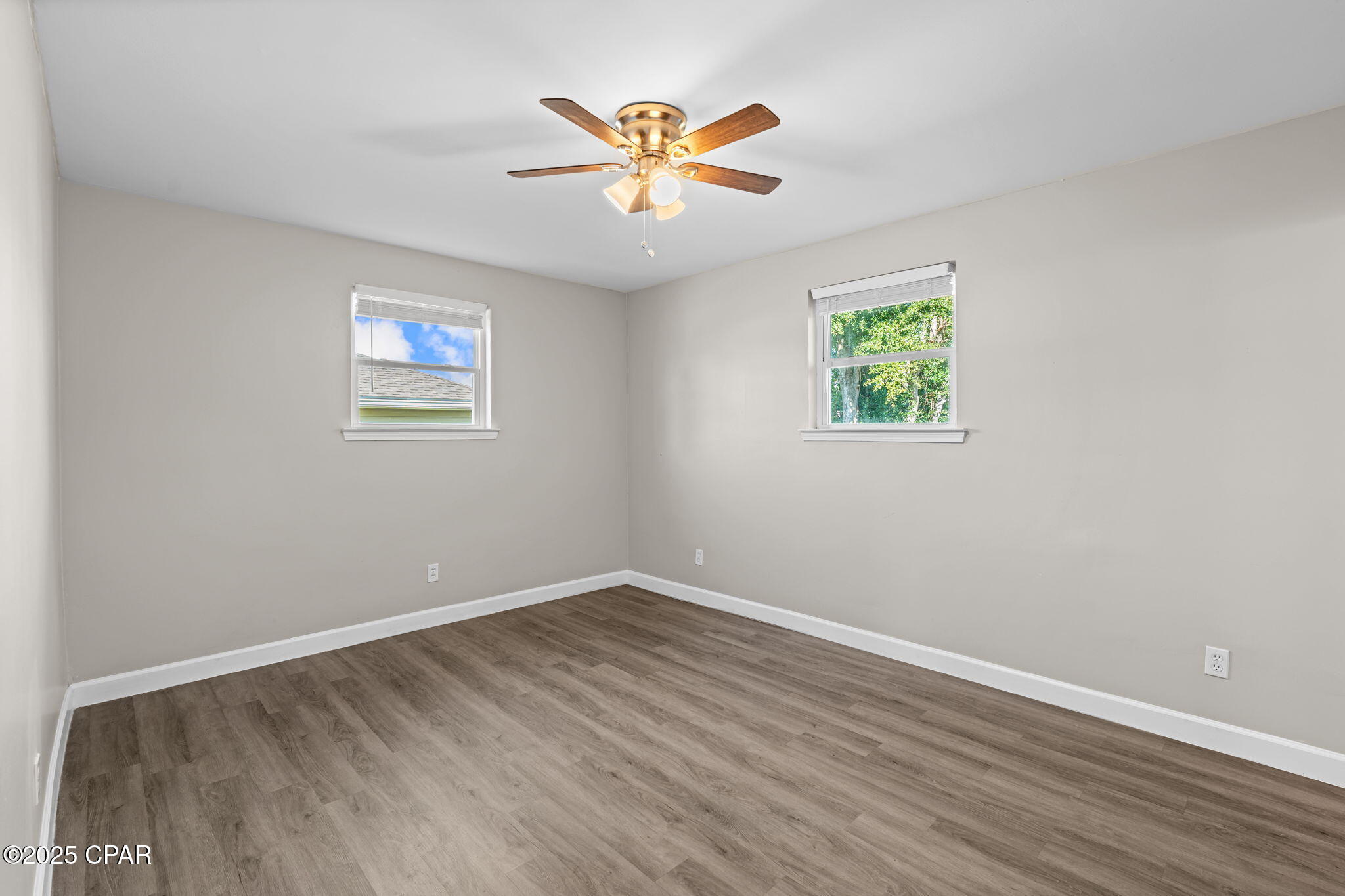 Image 13 For 4109 Sue Lane