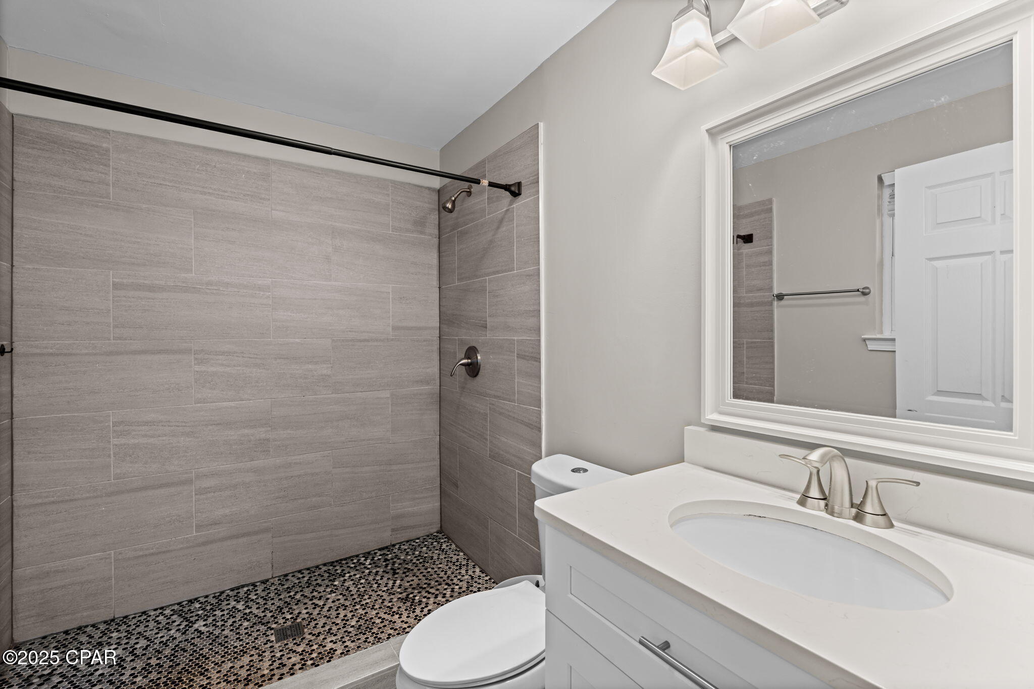 Image 16 For 4109 Sue Lane