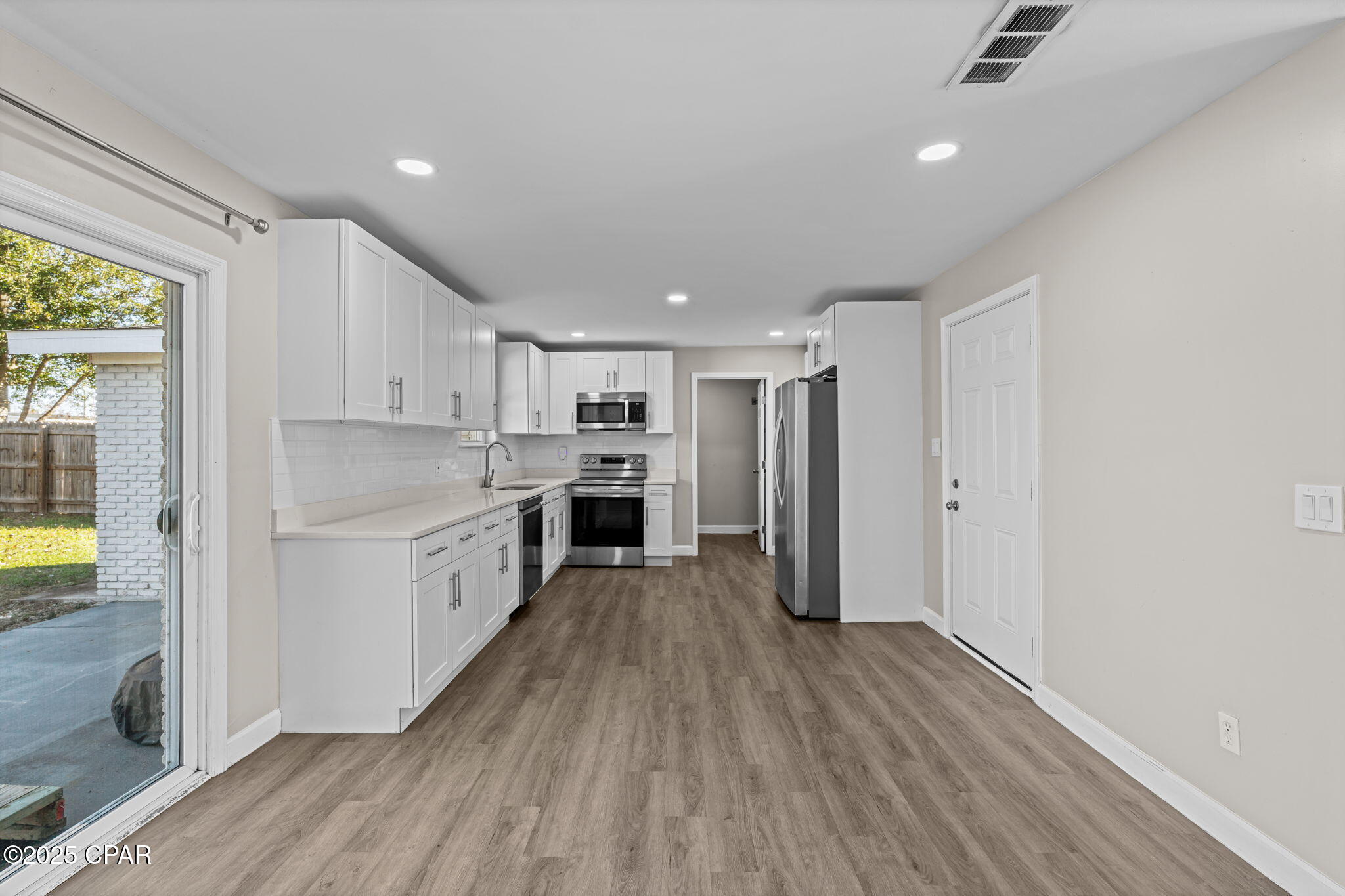 Image 9 For 4109 Sue Lane