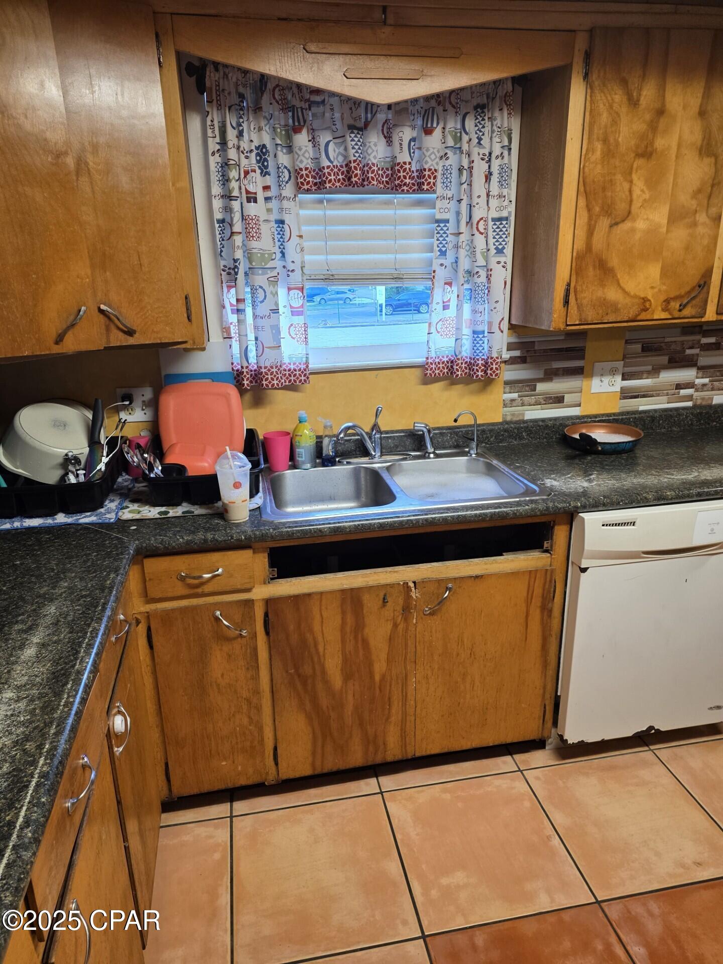 Image 6 For 2810 15th Street