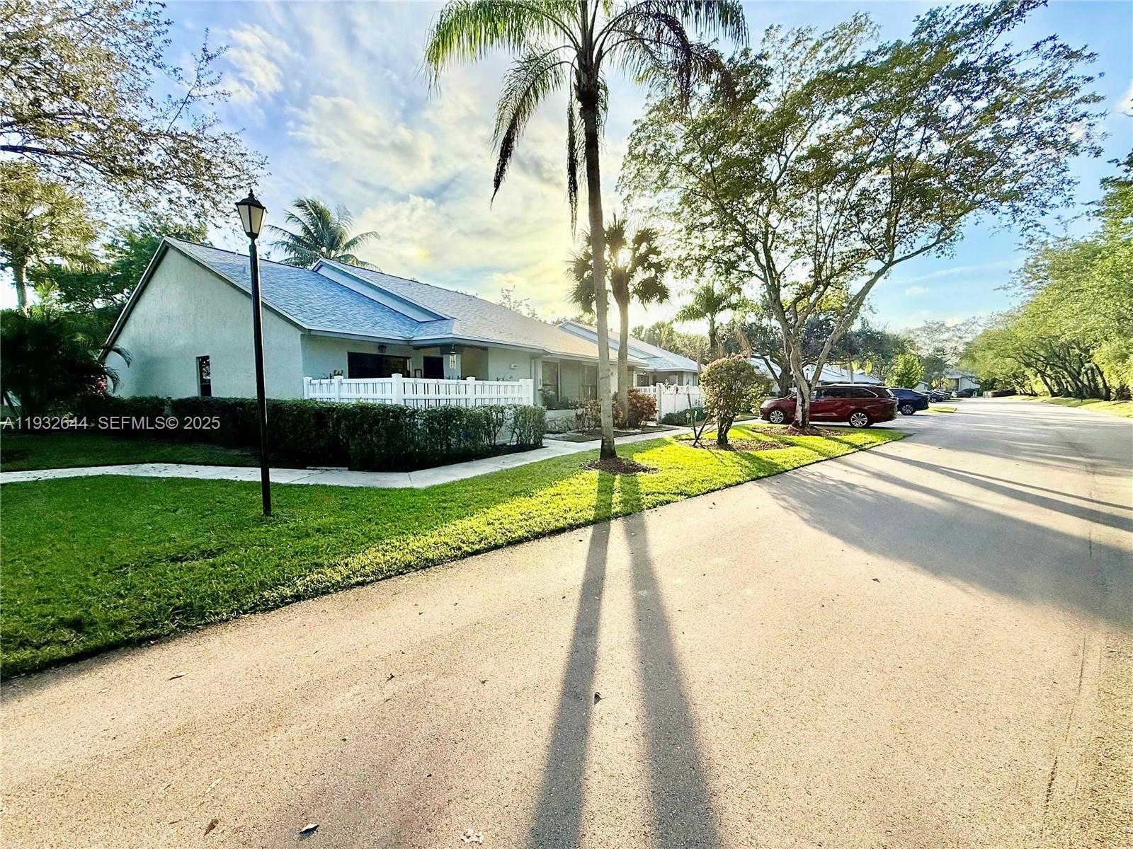 Karanda Village Iv-B Cond