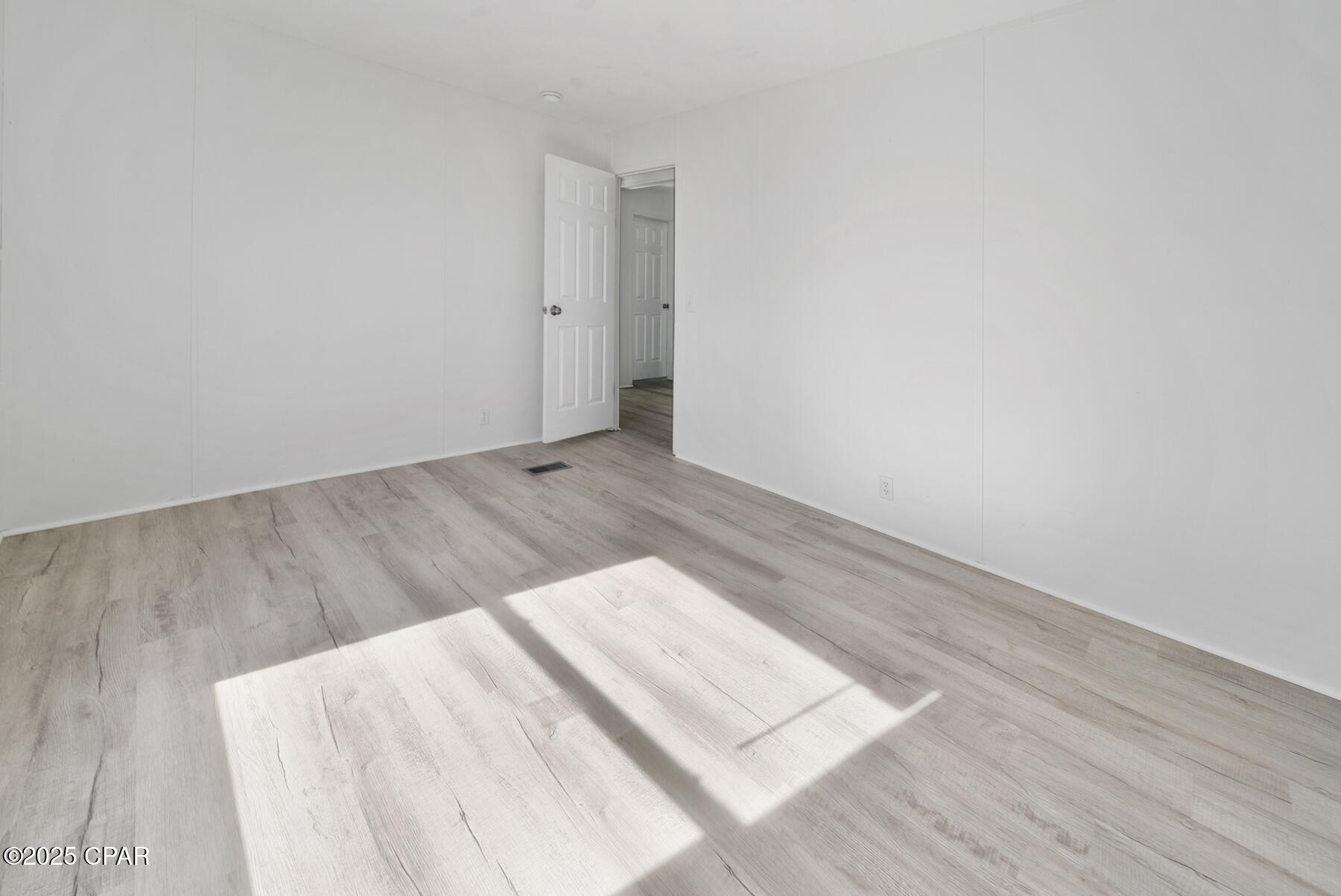 Image 17 For 110 Vestavia Street