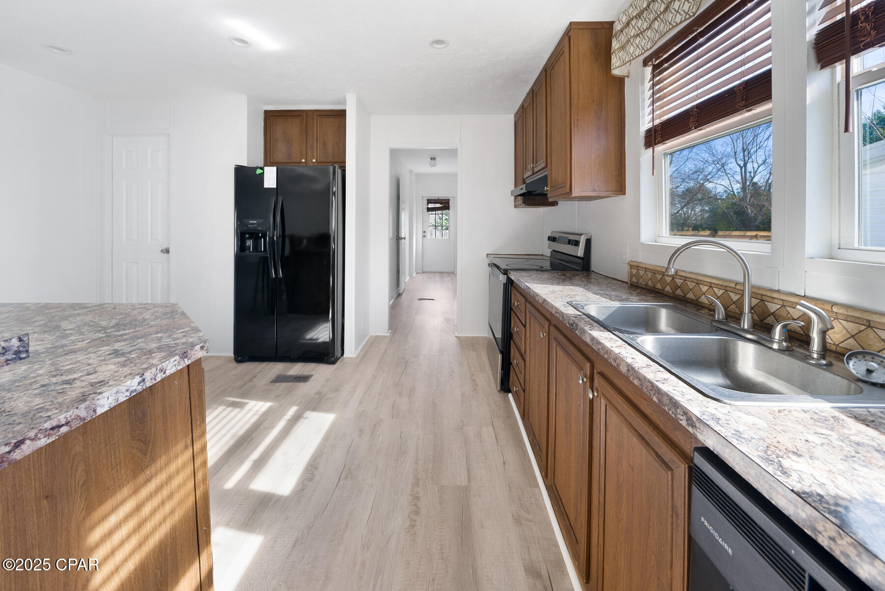 Image 30 For 110 Vestavia Street