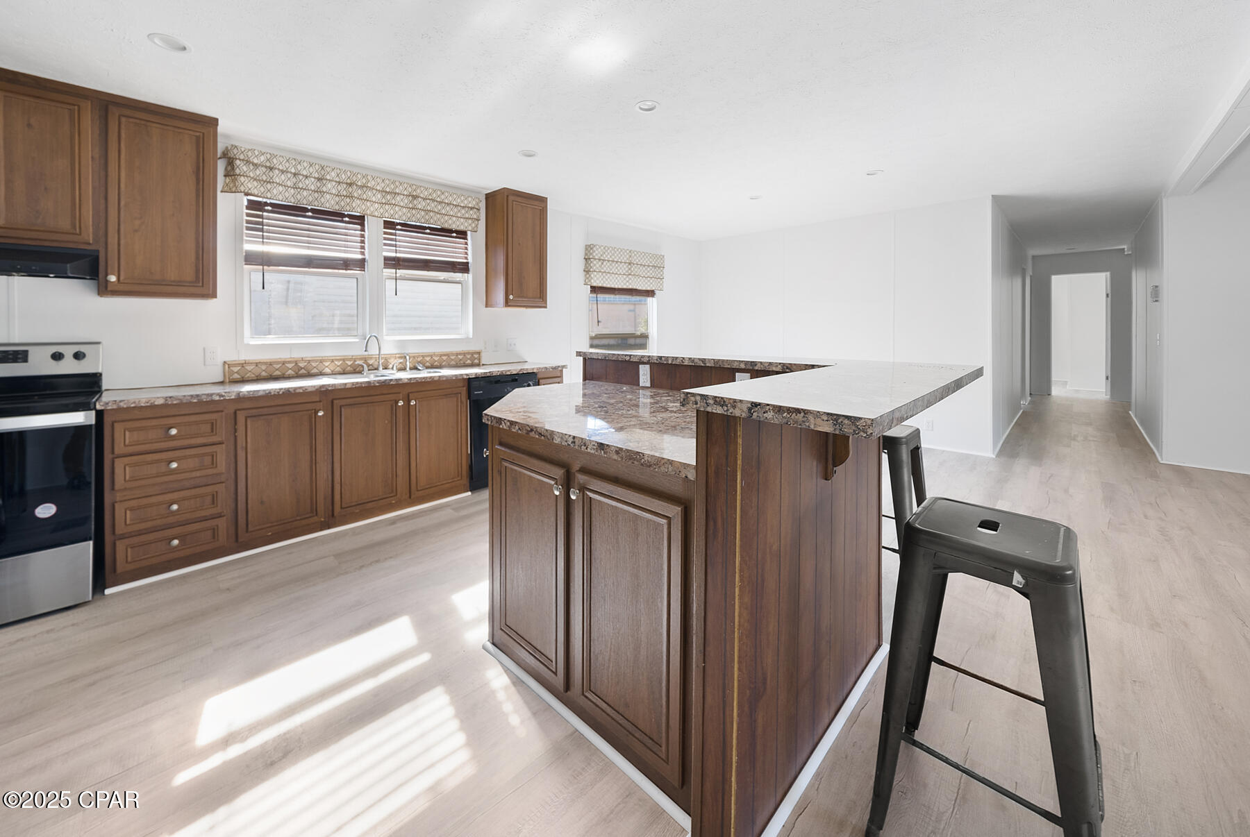 Image 35 For 110 Vestavia Street