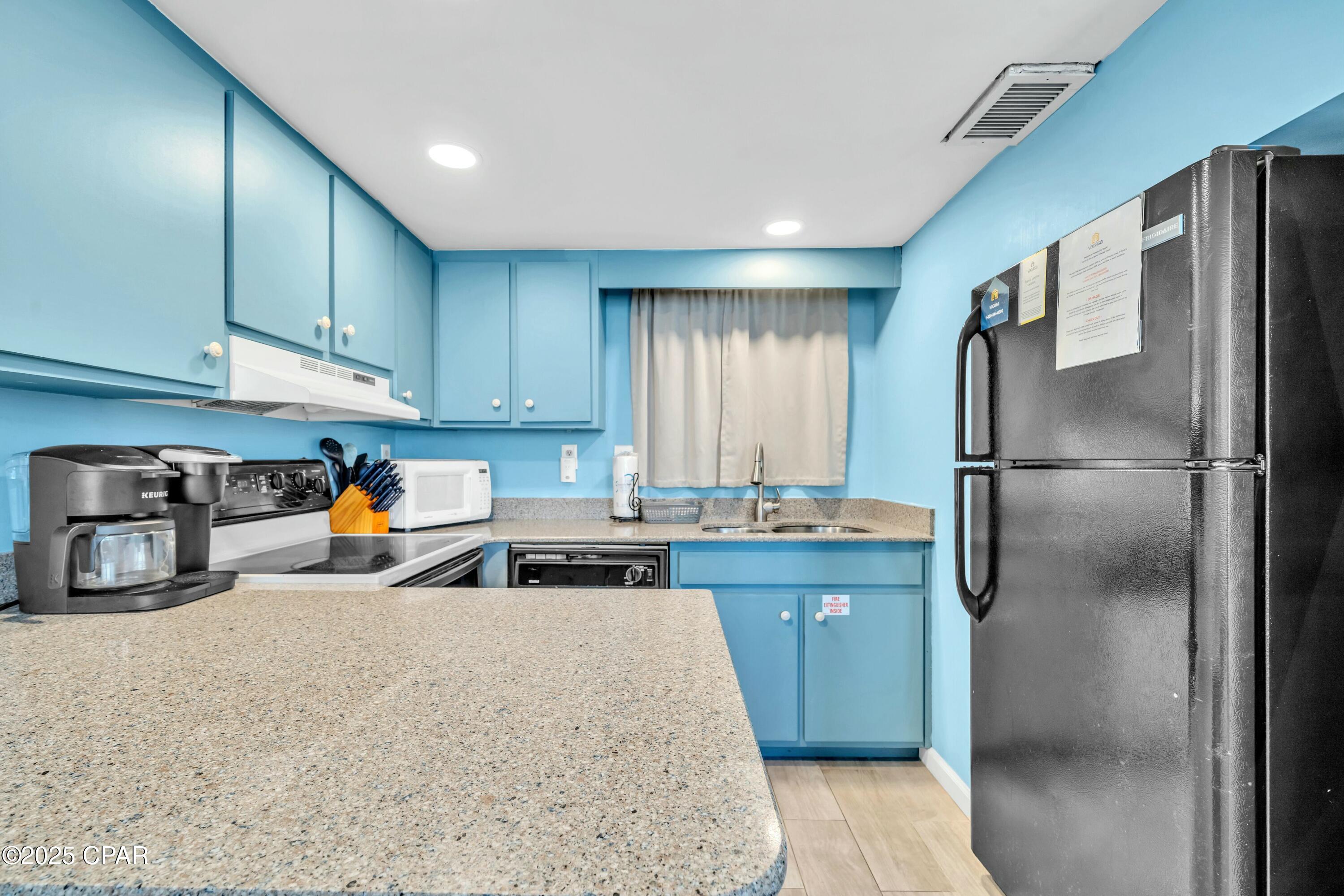 Image 7 For 9850 Thomas Drive 606w