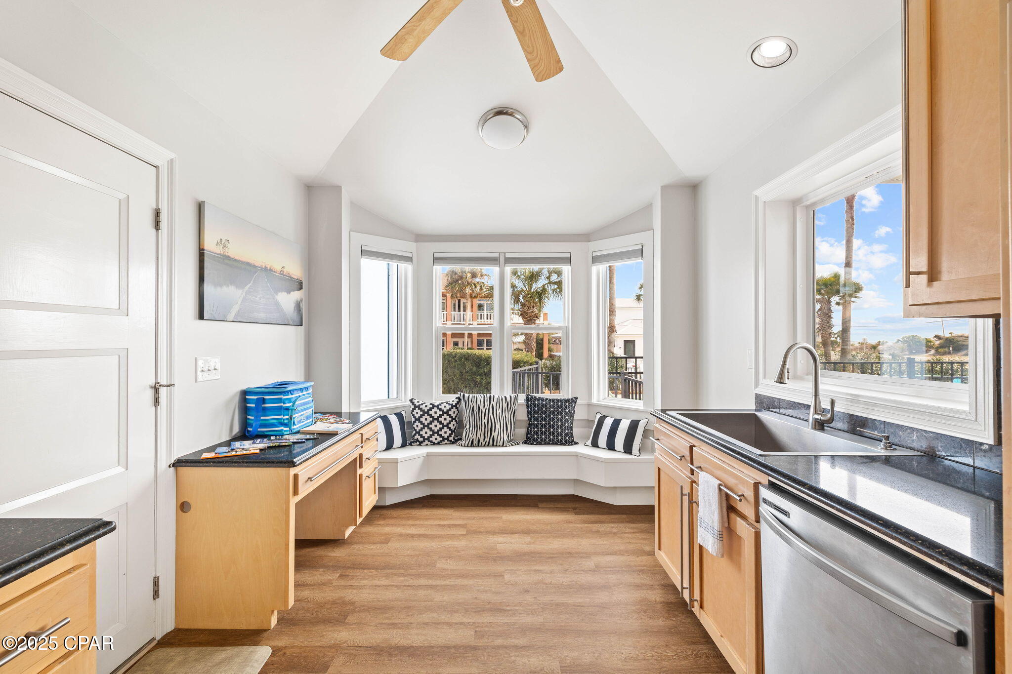 Image 12 For 20816 Front Beach Road