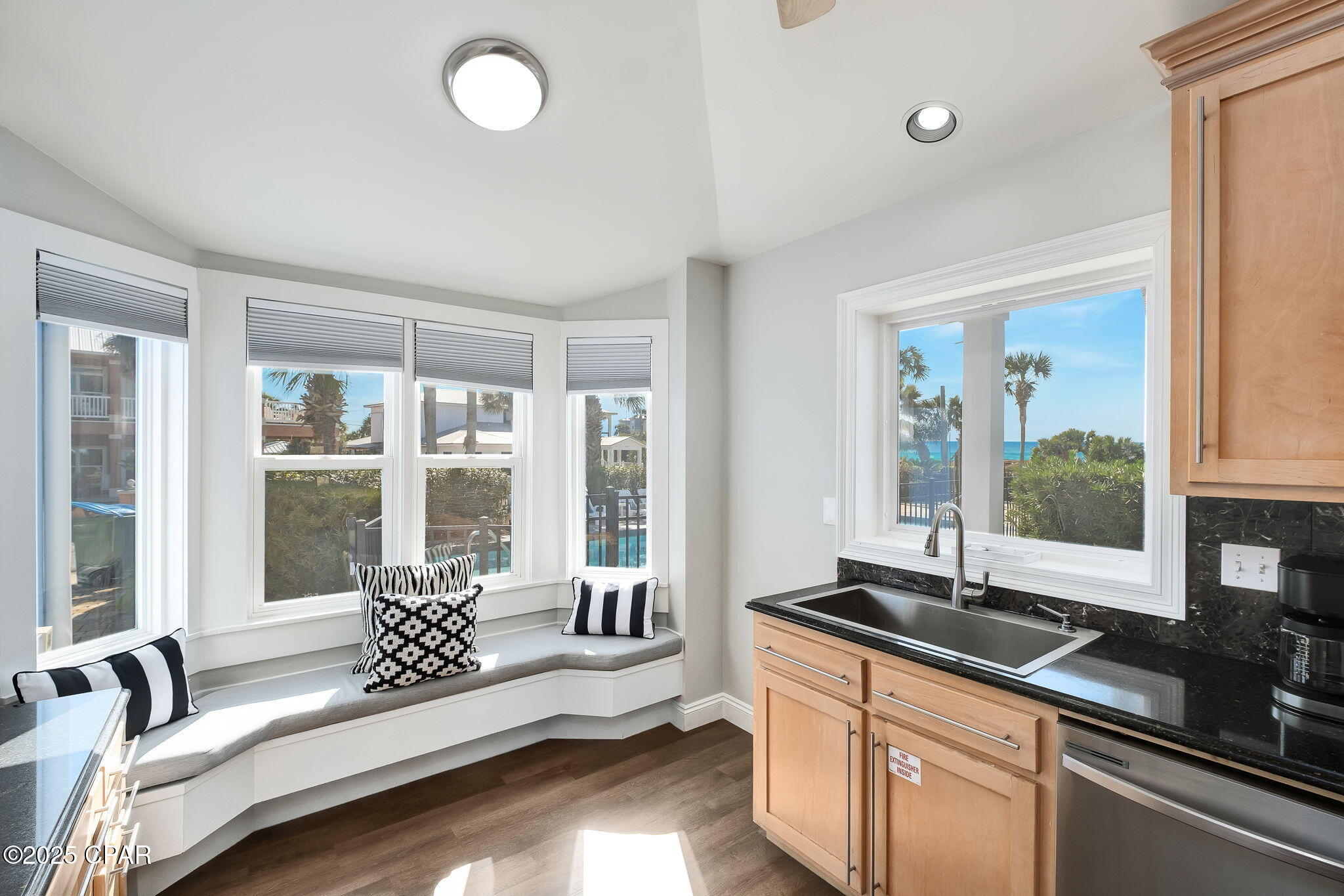 Image 16 For 20816 Front Beach Road