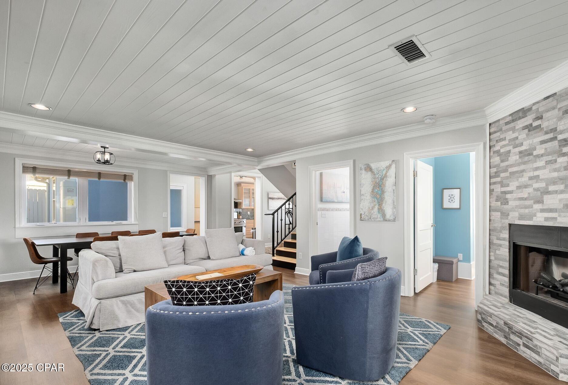 Image 22 For 20816 Front Beach Road