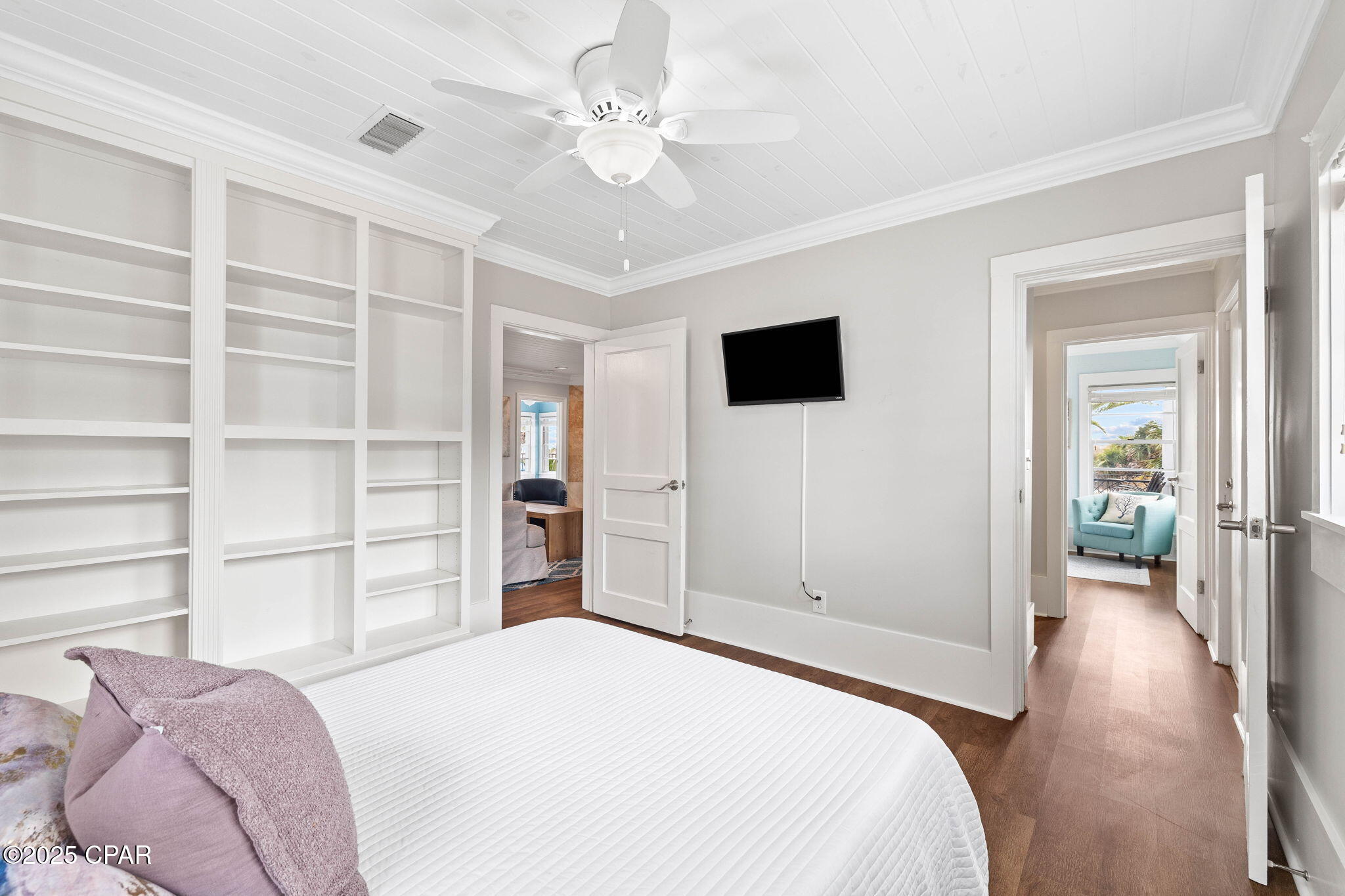 Image 31 For 20816 Front Beach Road