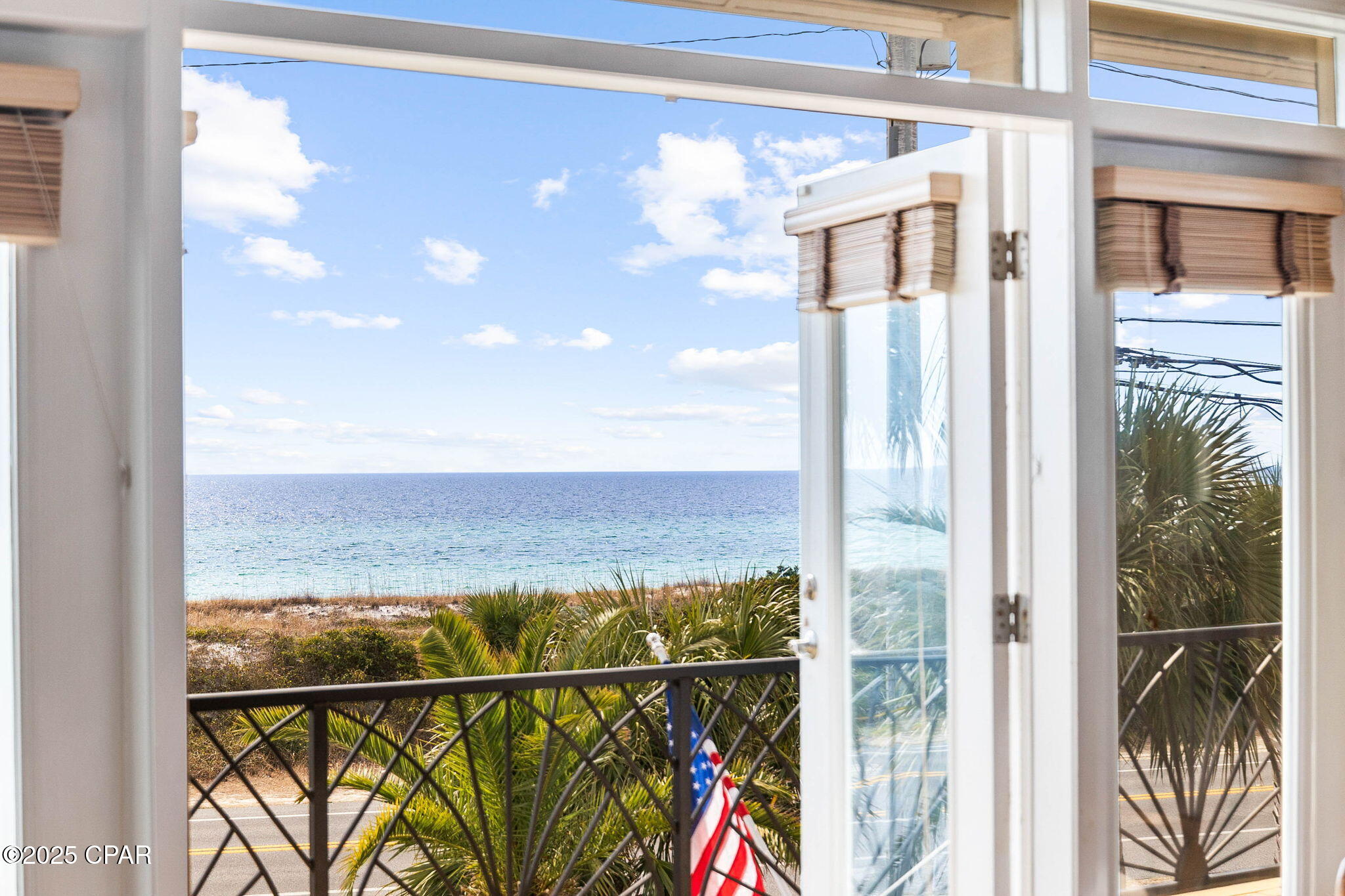 Image 40 For 20816 Front Beach Road