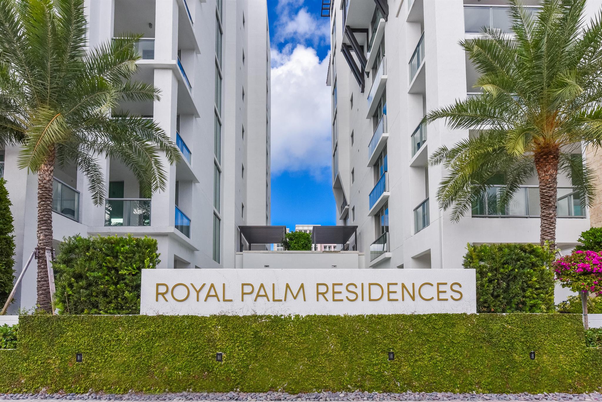 Royal Palm Residences Con