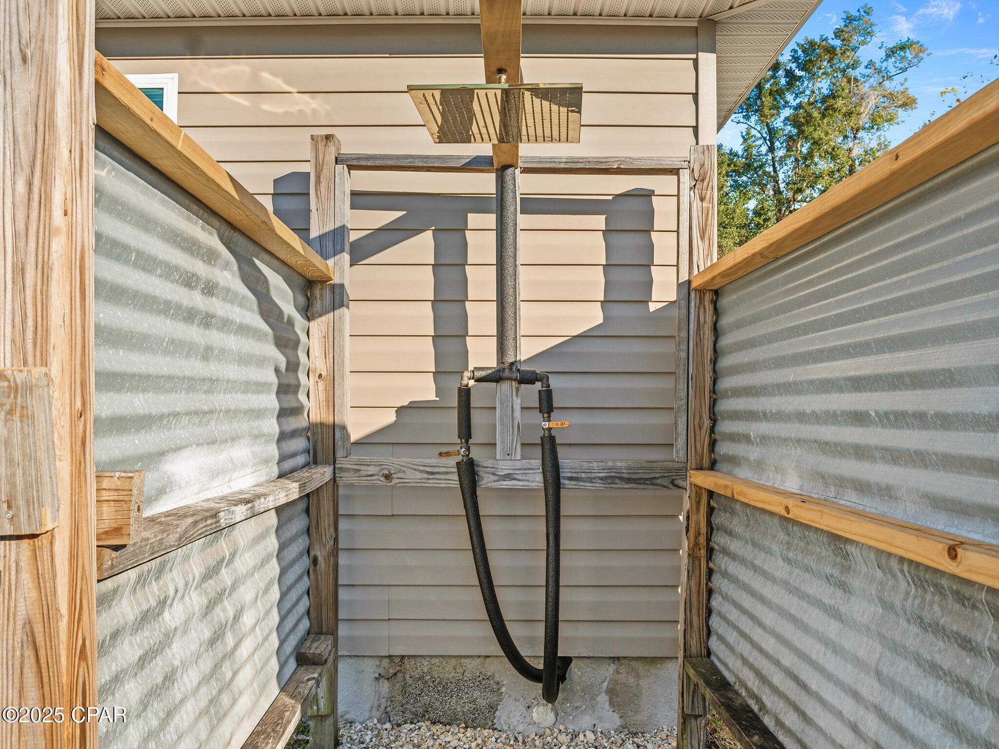 Image 7 For 133 Kilbourn Avenue