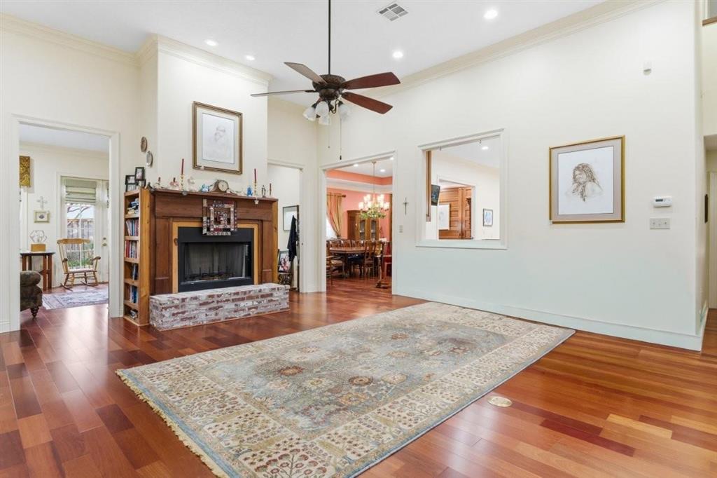 2720 Rue Cannes Drive — photo 4