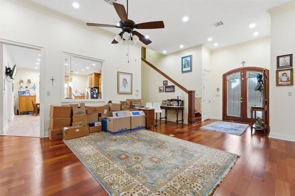 2720 Rue Cannes Drive — photo 5
