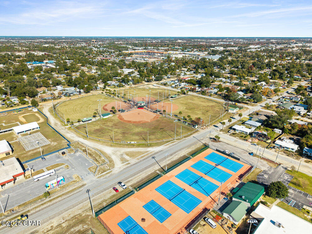 Image 26 For 1607 13th Street