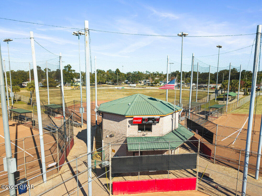 Image 31 For 1607 13th Street