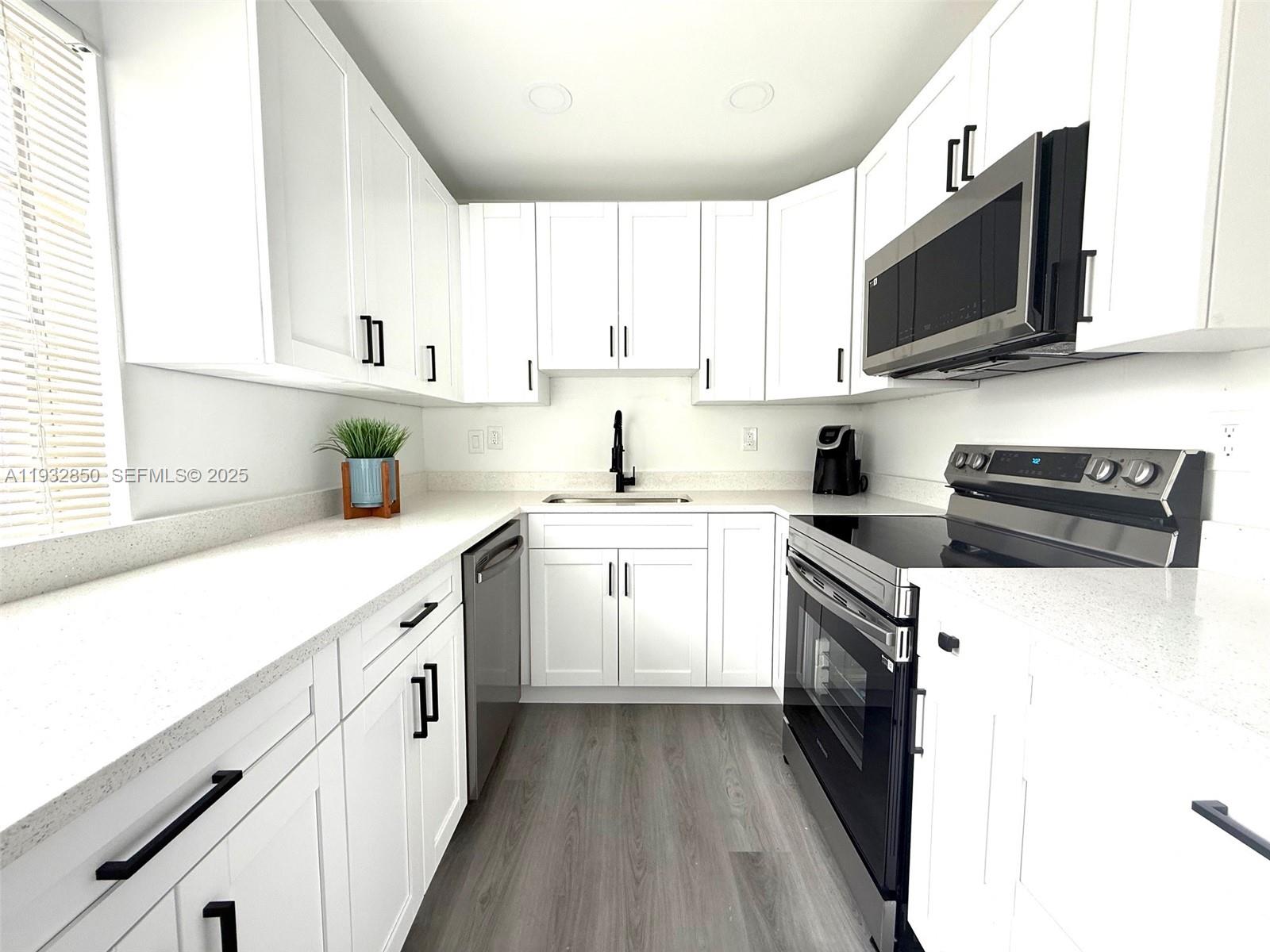 Kings Point Normandy Cond