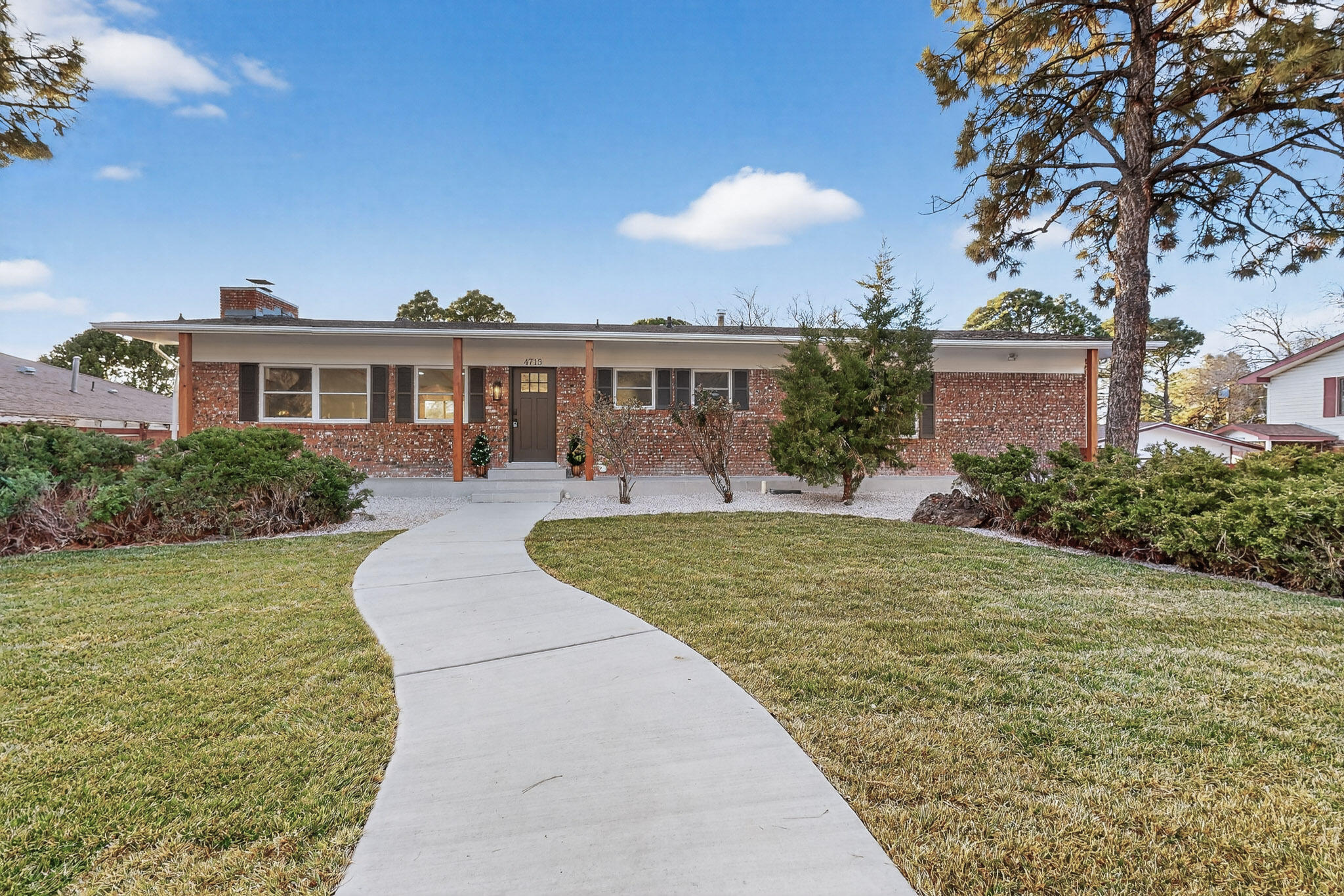 4713 Huntington Drive, Albuquerque NM 87111