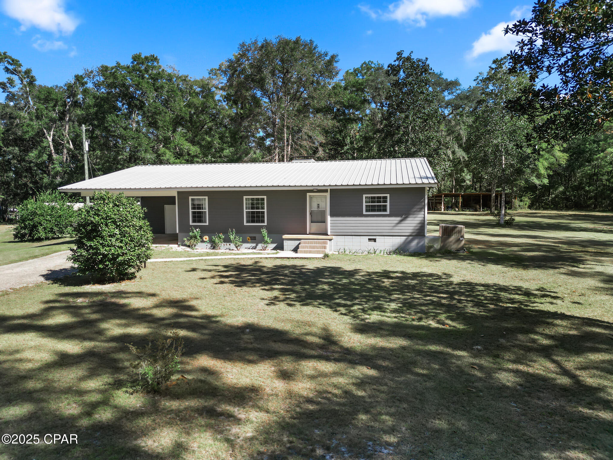 Details for 585 Chigger Lane, Tallahassee, FL 32304