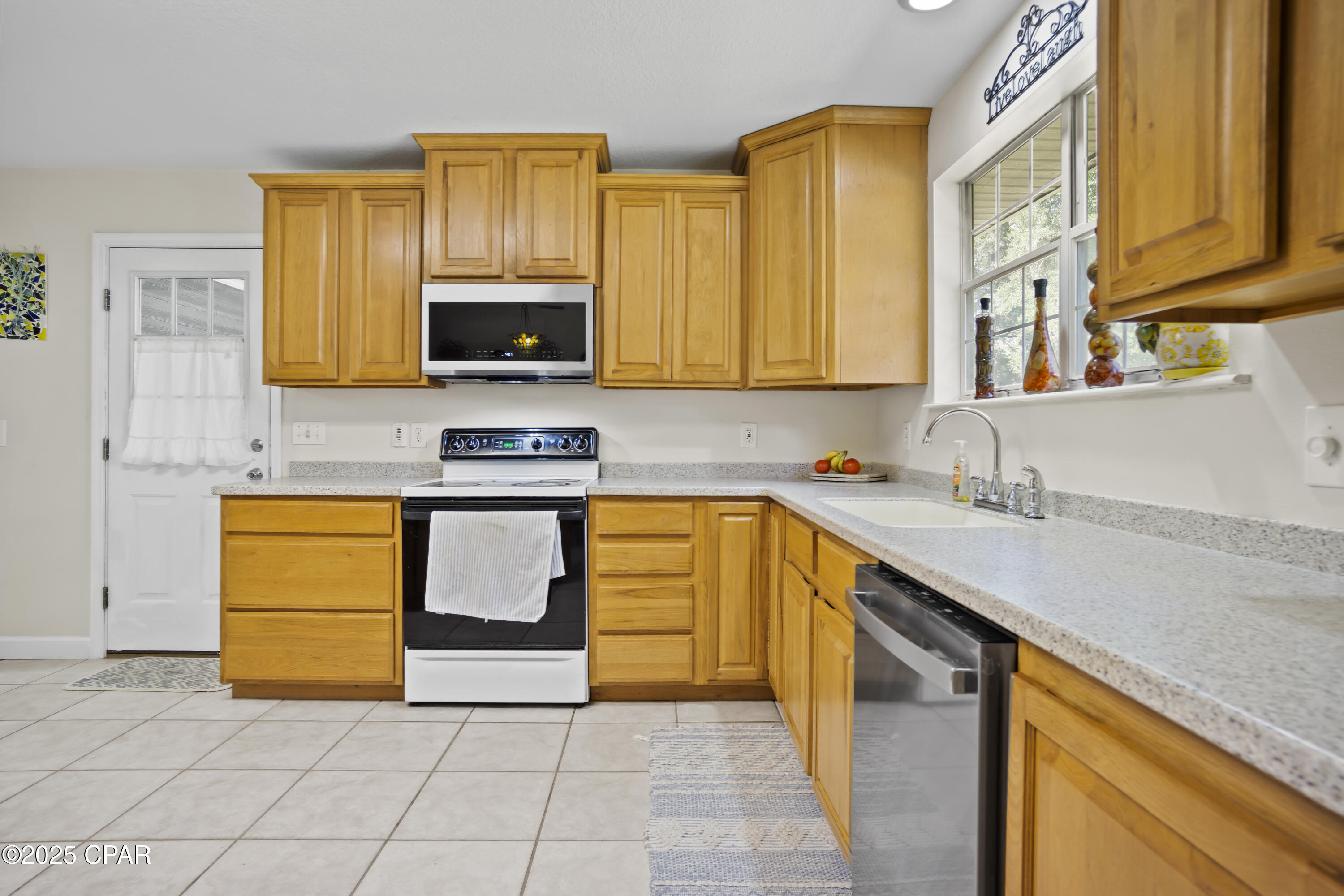 Image 13 For 585 Chigger Lane