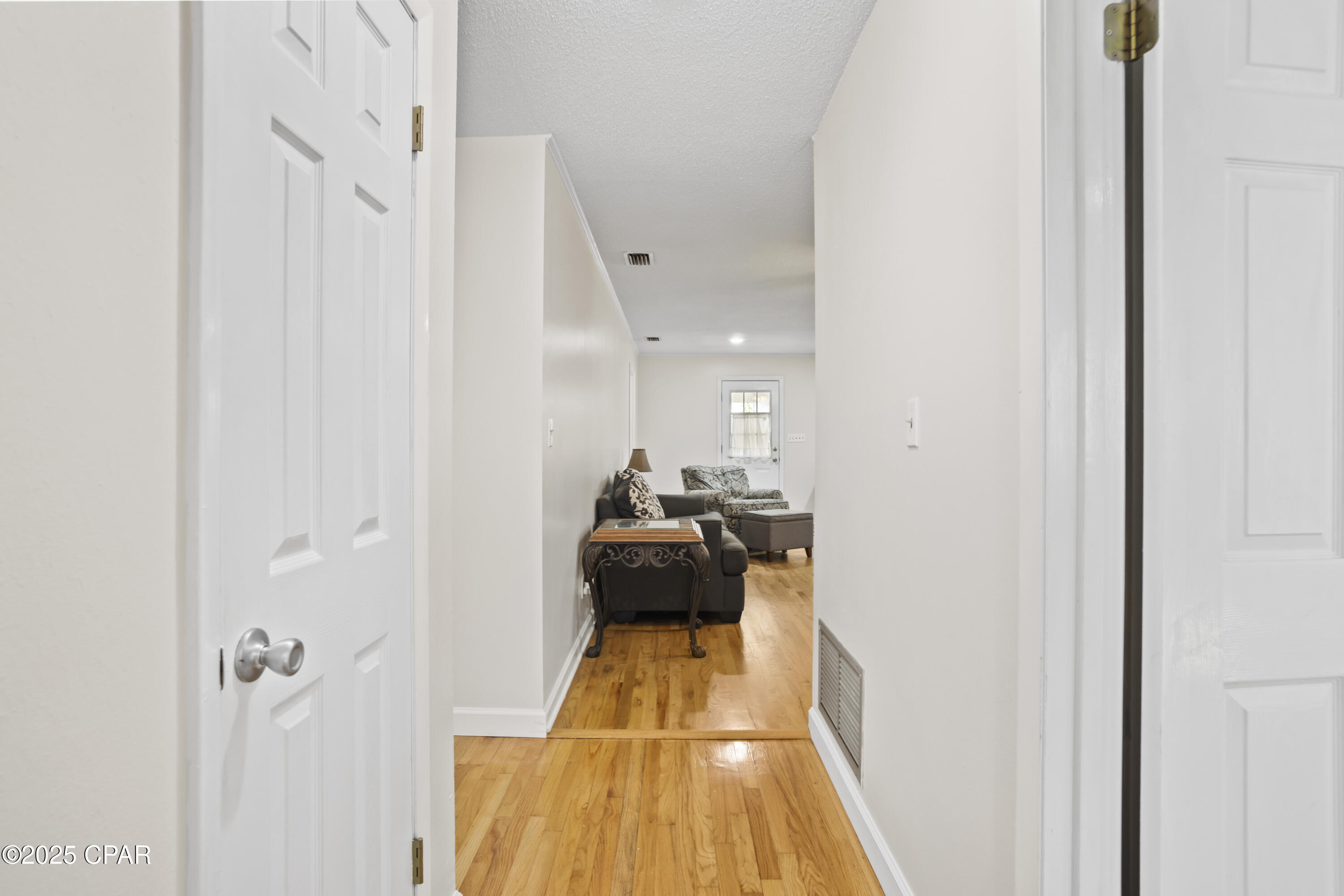 Image 22 For 585 Chigger Lane