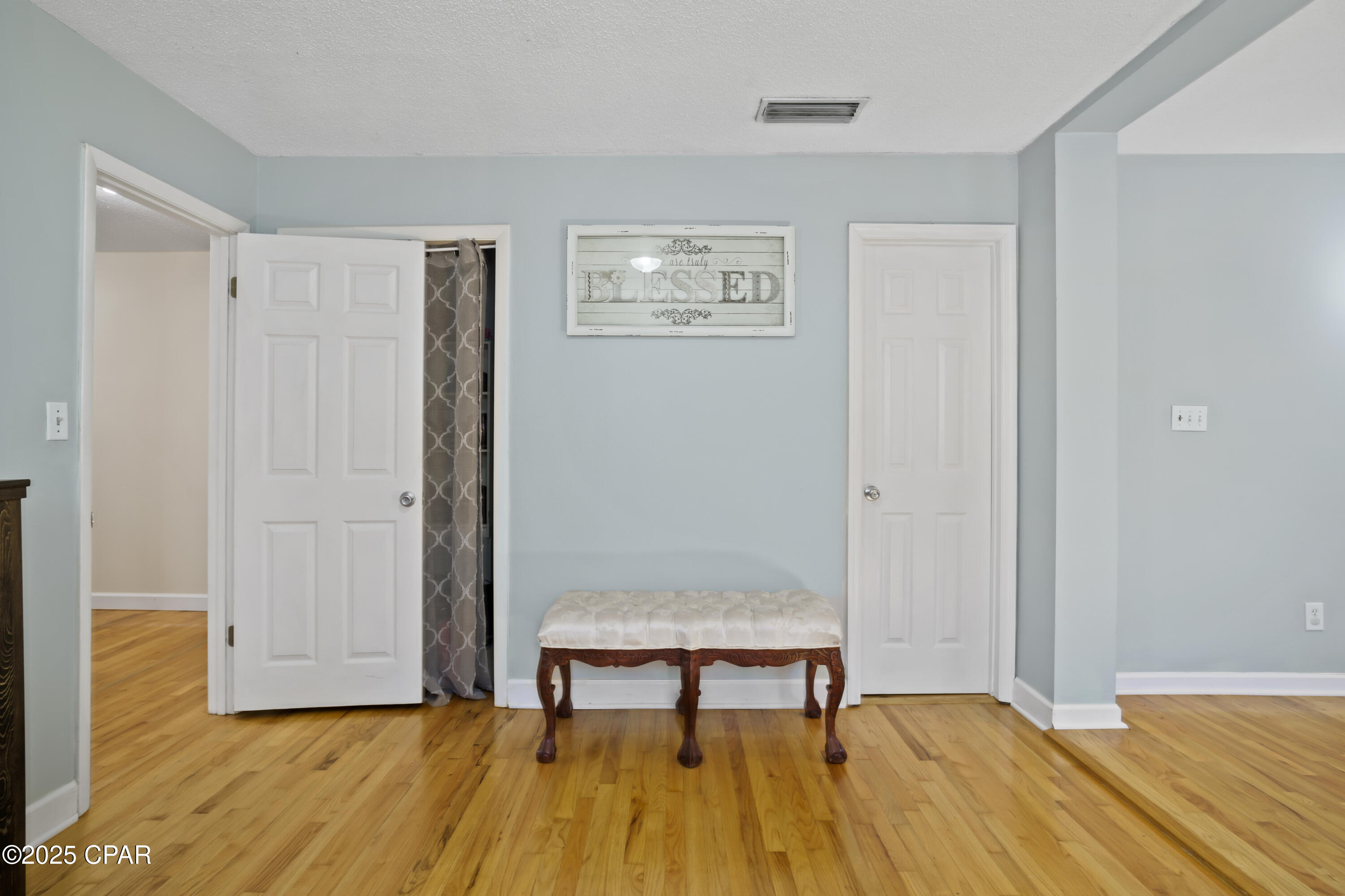 Image 27 For 585 Chigger Lane