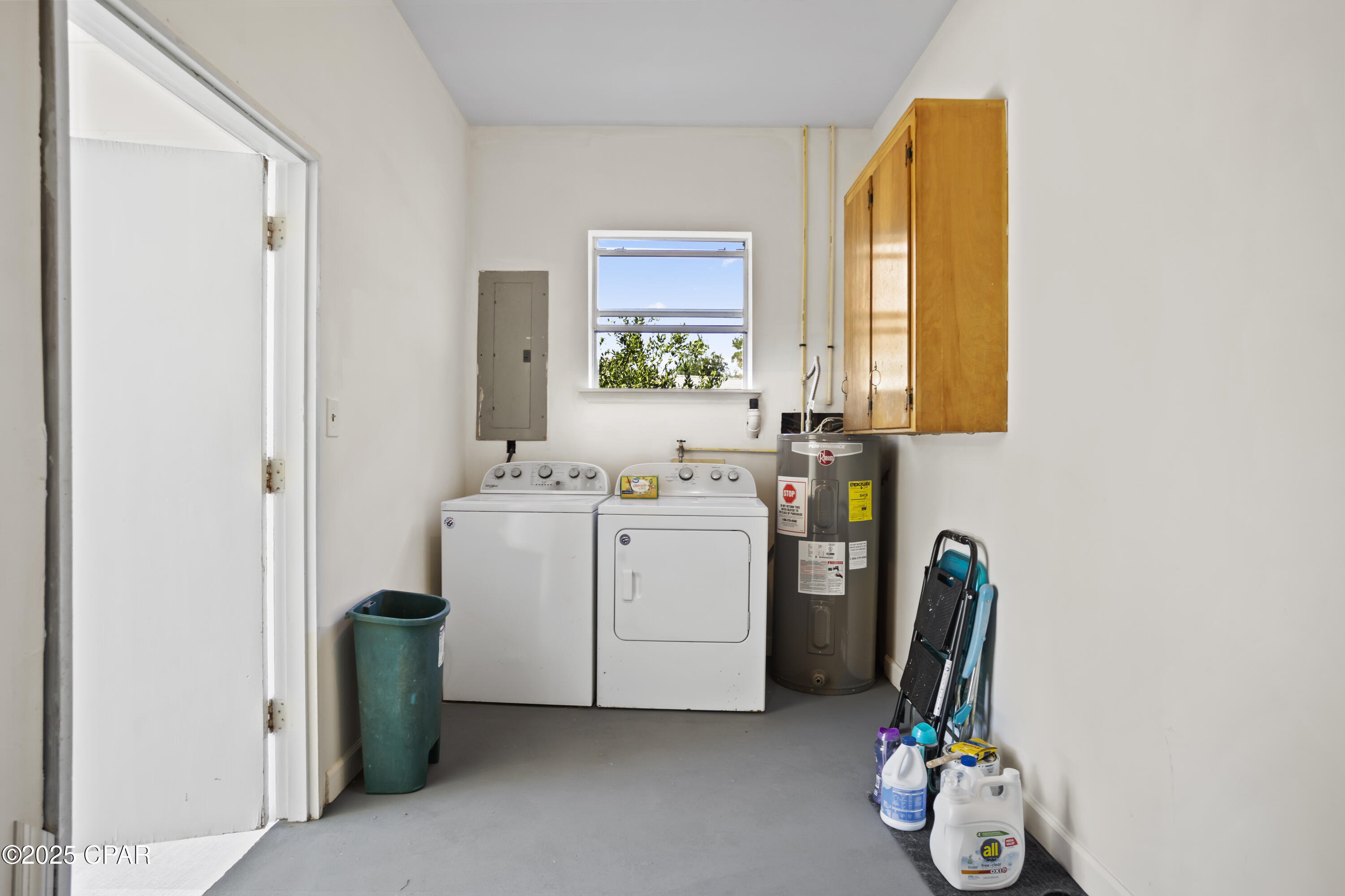 Listing photo id 35 for 585 Chigger Lane