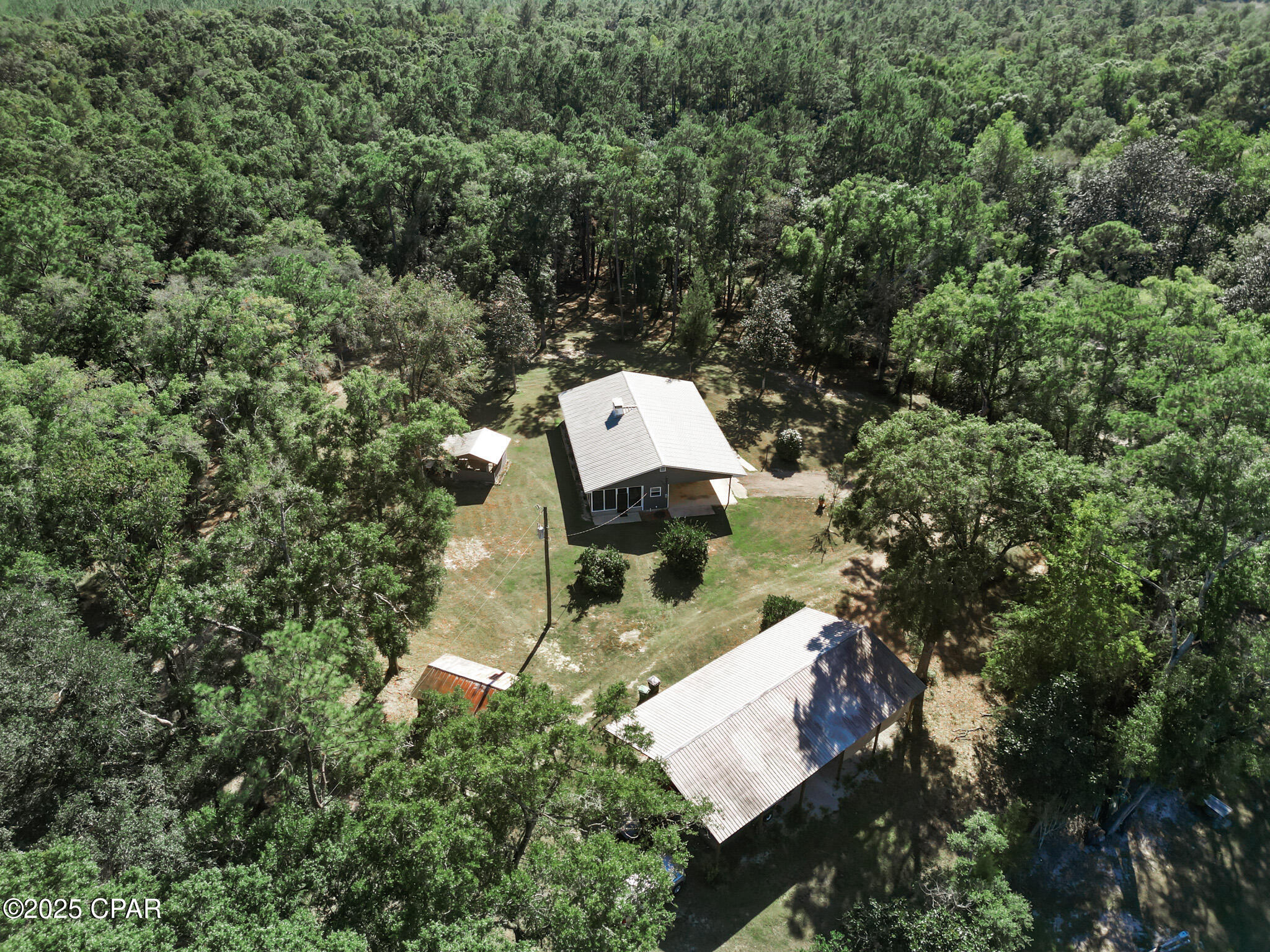 Listing photo id 62 for 585 Chigger Lane