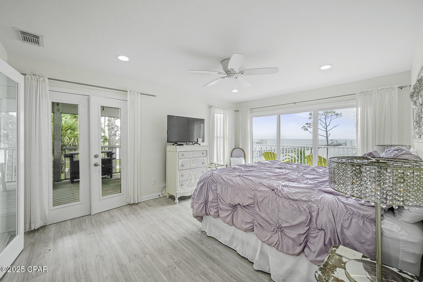 Image 12 For 7124 Leeward Street