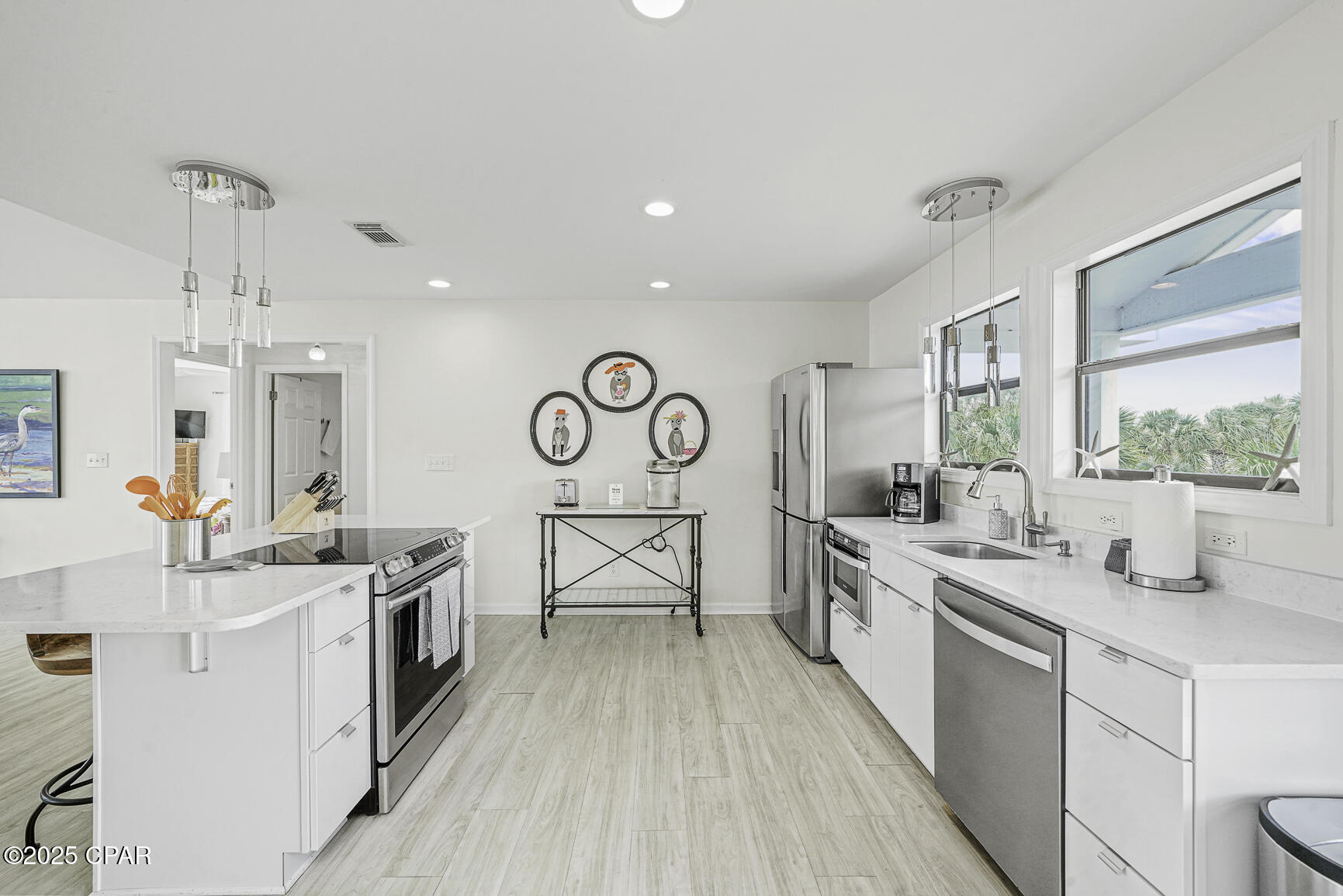 Image 5 For 7124 Leeward Street