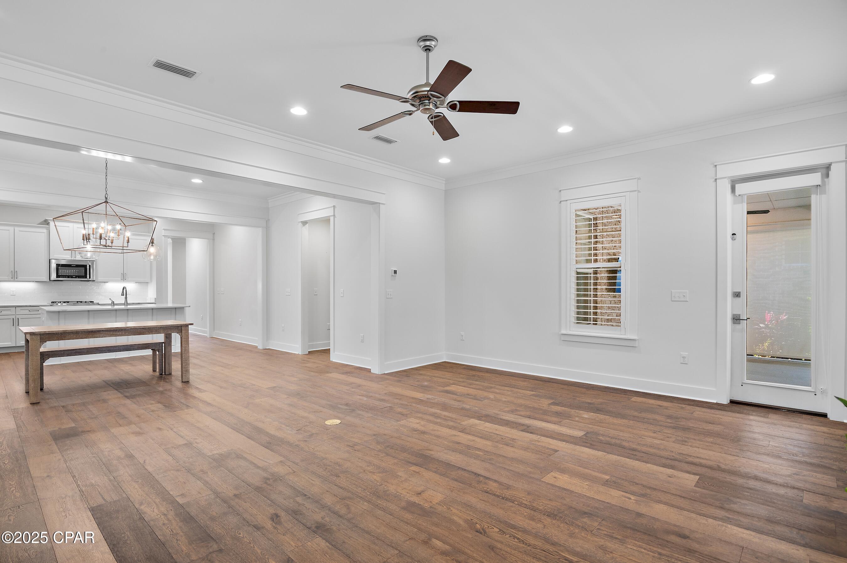 Image 11 For 298 Cobalt Lane