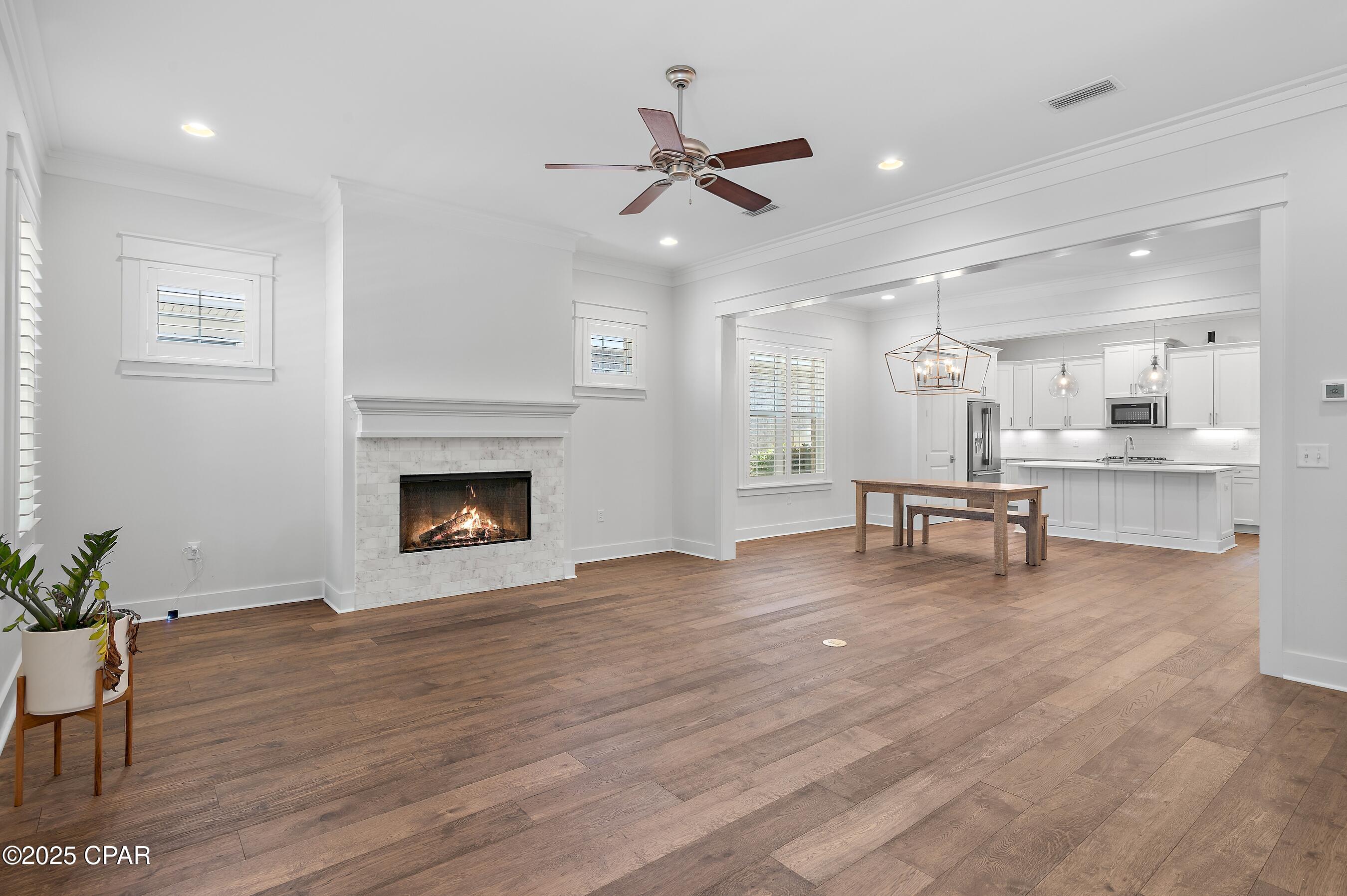 Image 2 For 298 Cobalt Lane