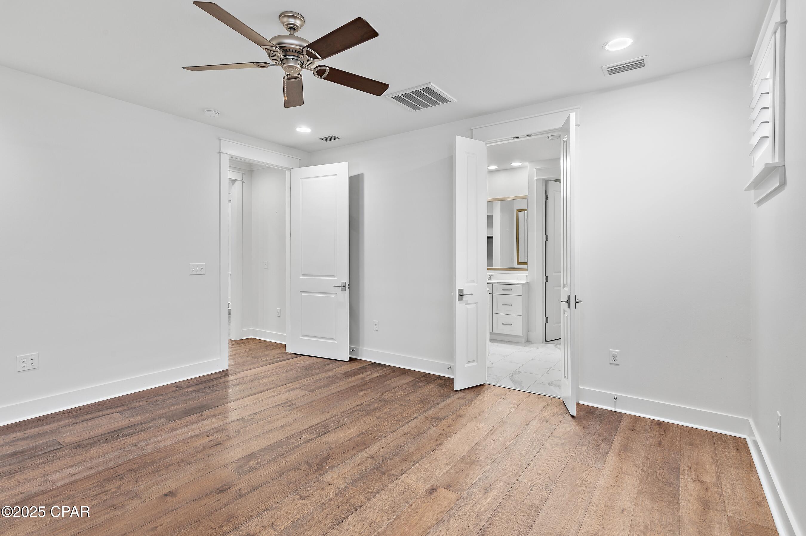 Image 26 For 298 Cobalt Lane