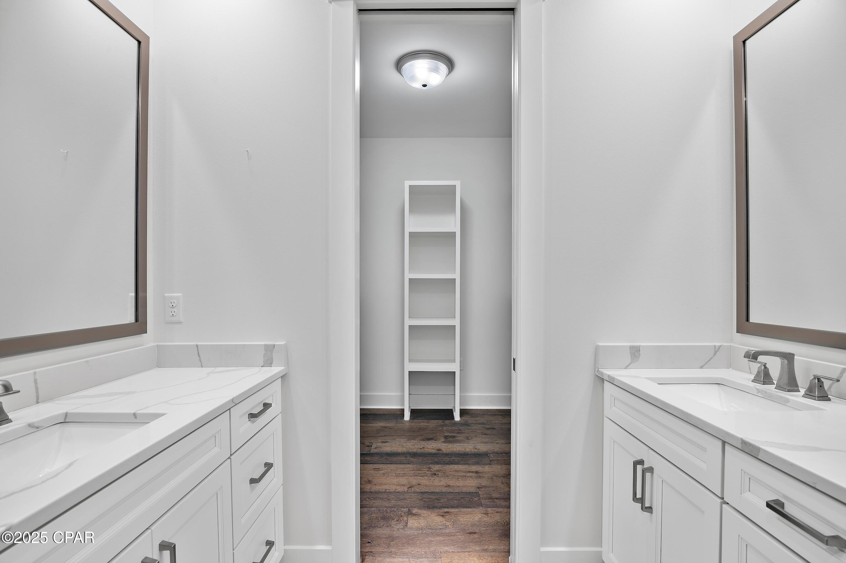 Image 31 For 298 Cobalt Lane