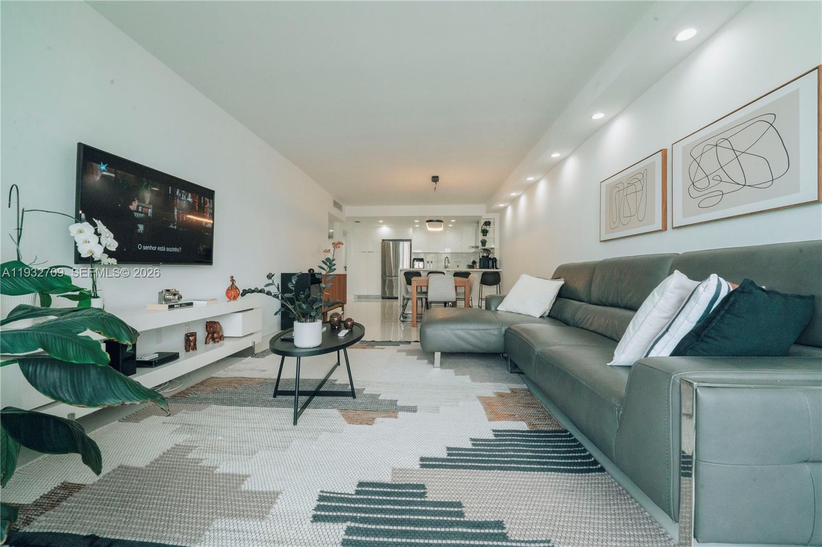 19380 Collins Ave Unit 1003, Sunny Isles Beach, Florida 33160