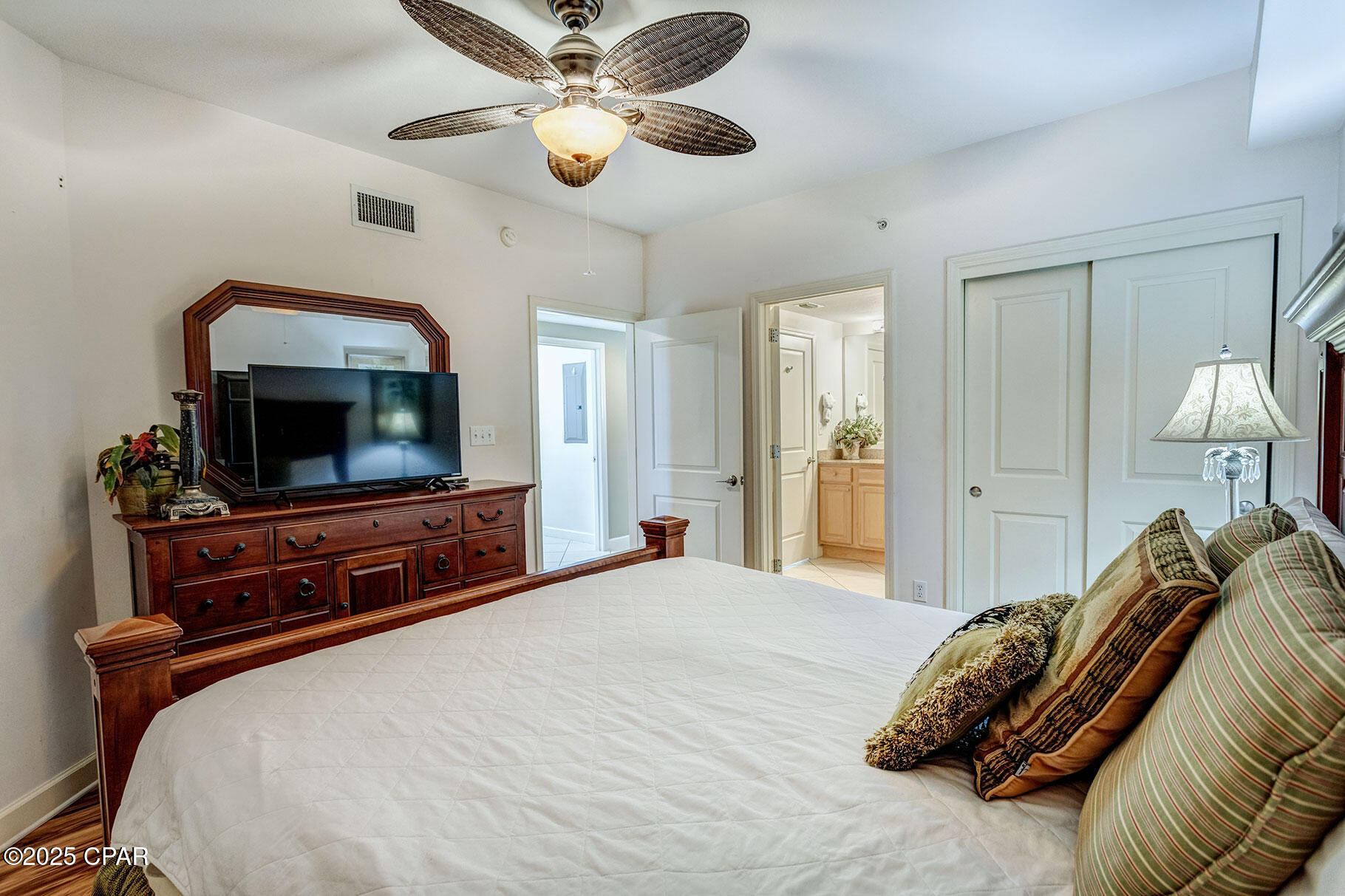 Image 25 For 10713 Front Beach Road 401