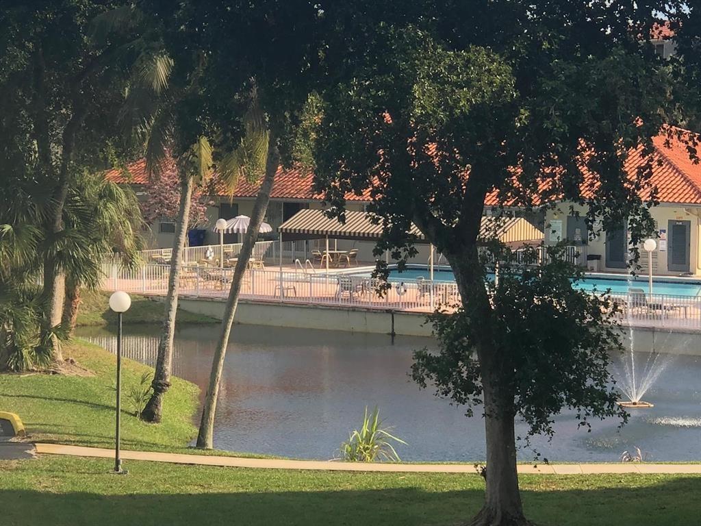 Courtyards Of Broward