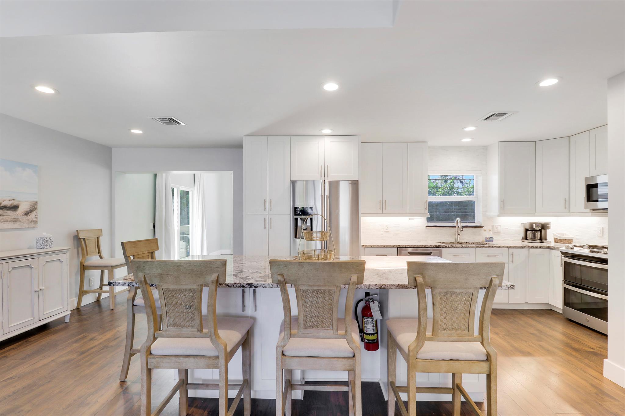 Homes for sale in North Palm Beach, FL | 424 Ebbtide Dr, North Palm Beach, FL 33408 | MLS# R11148626