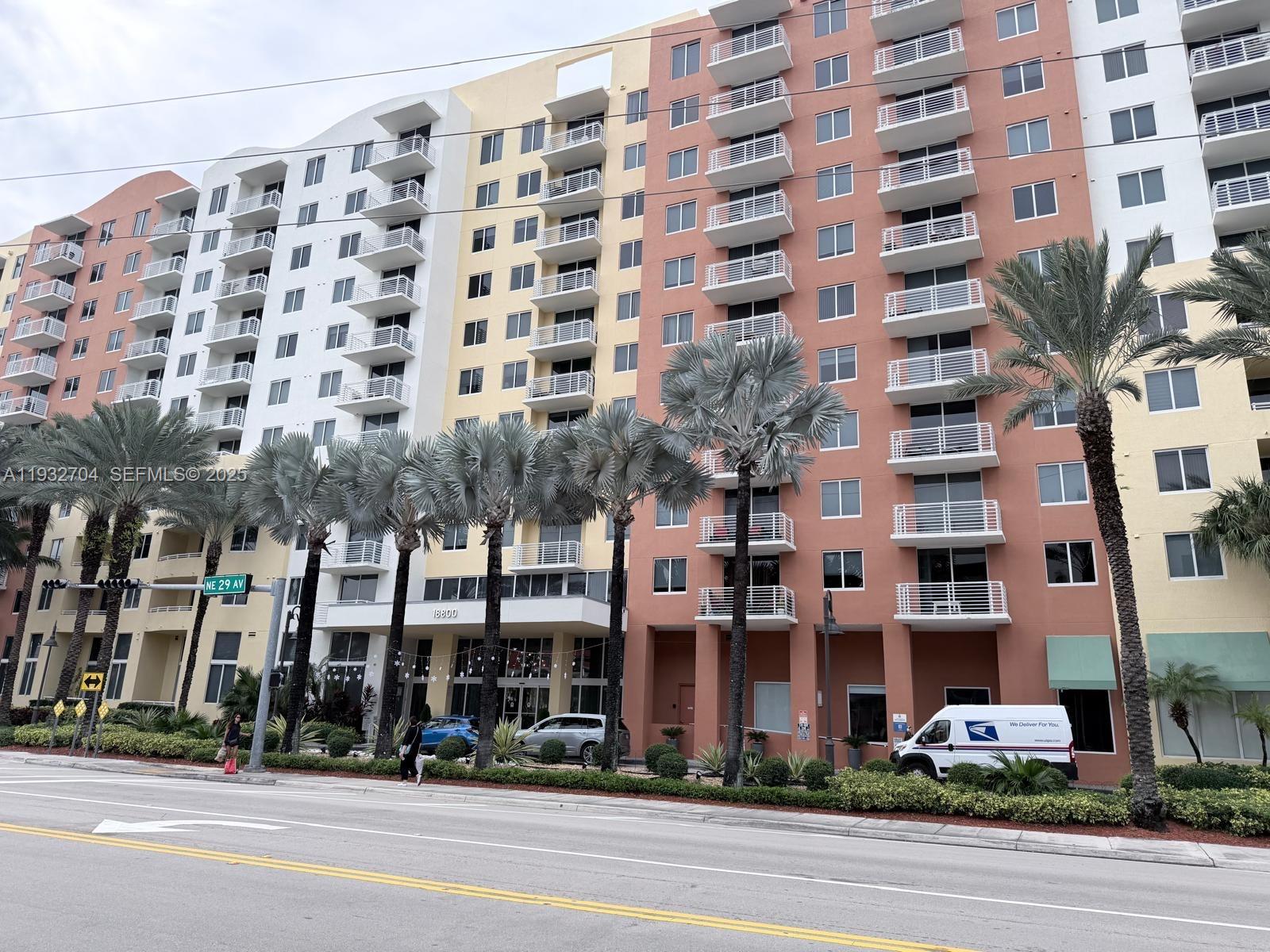 Venture At Aventura East