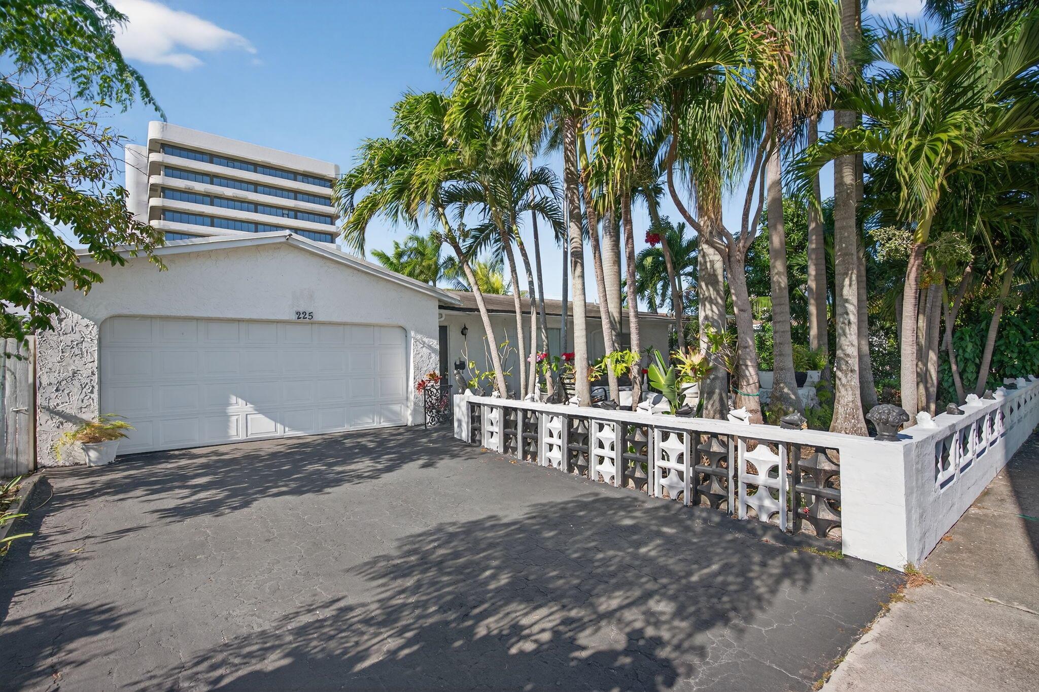 Palm Beach Lakes South 2